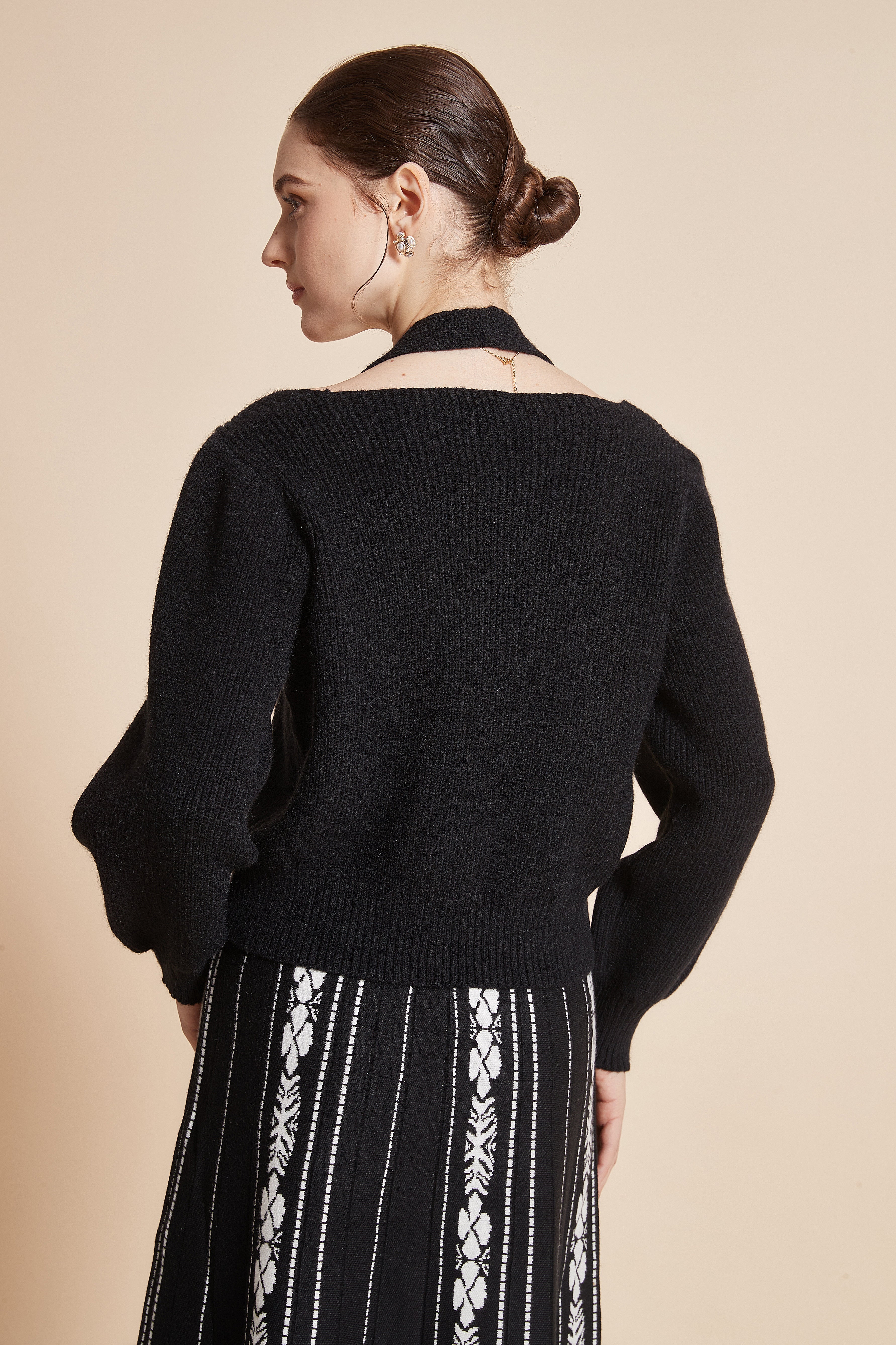 Short V-Neck Sweater with Long Sleeves