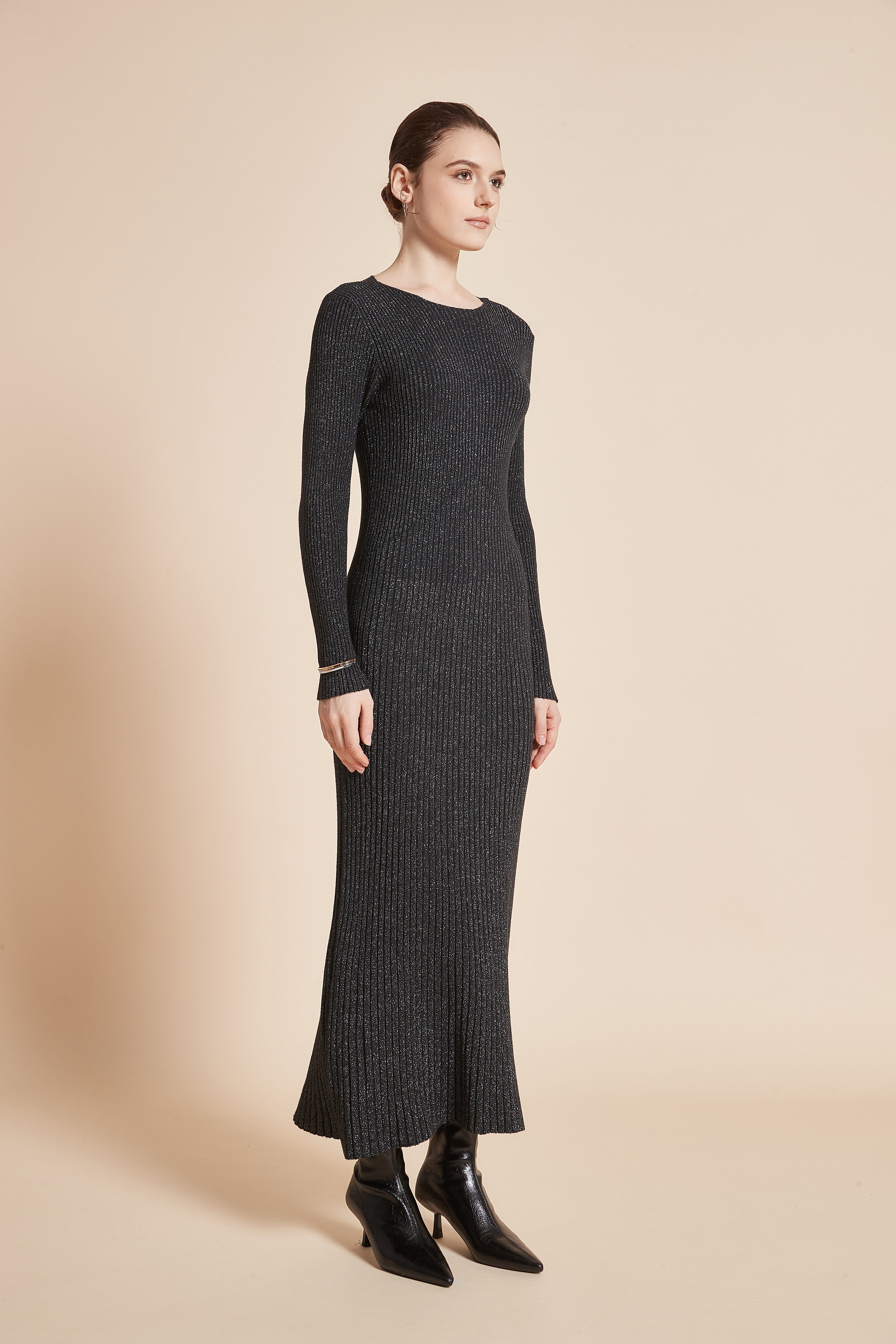 Yola Long Sleeve Plain Dress