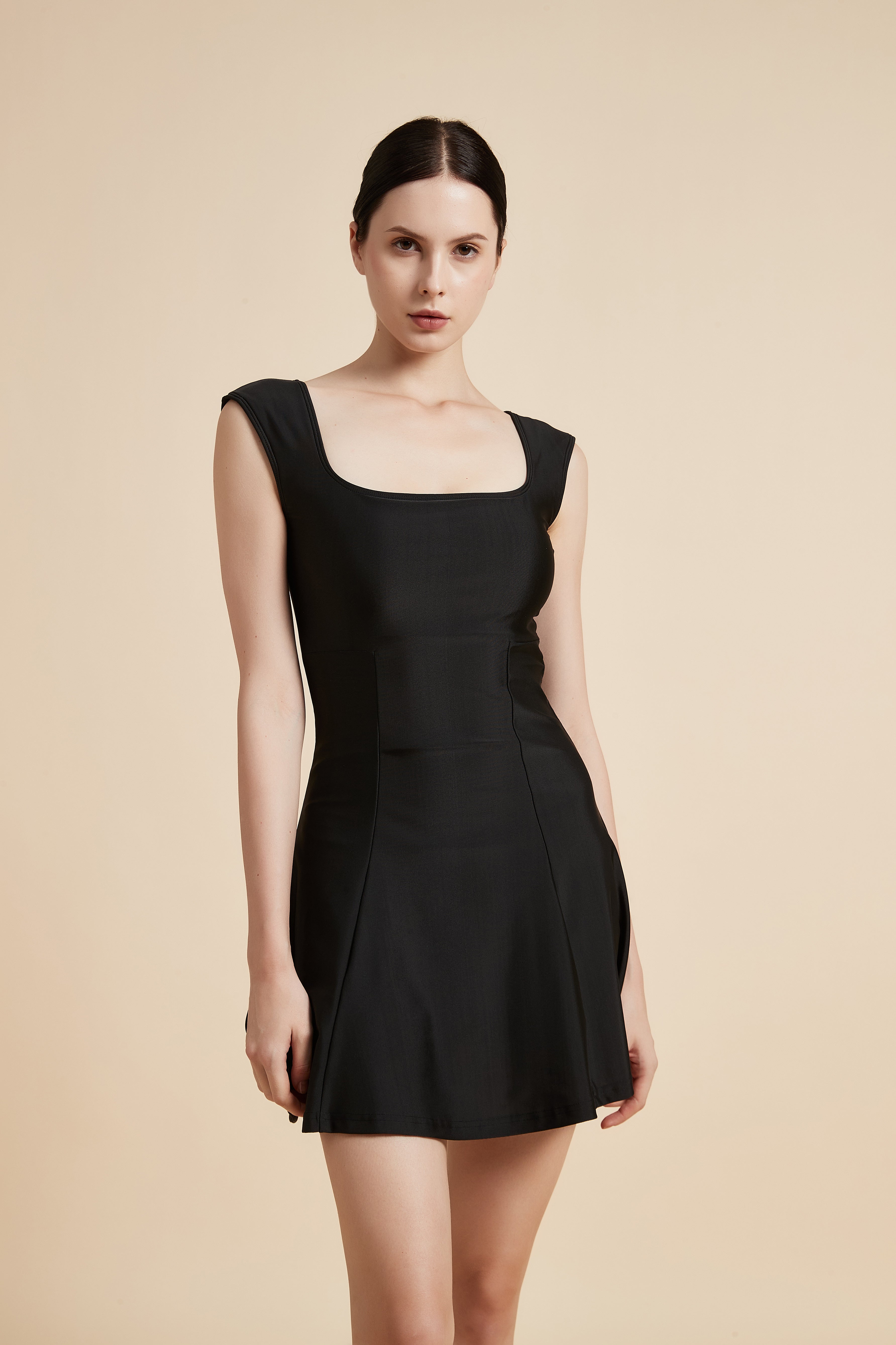 Sleeveless Solid Square Neck Swimsuit