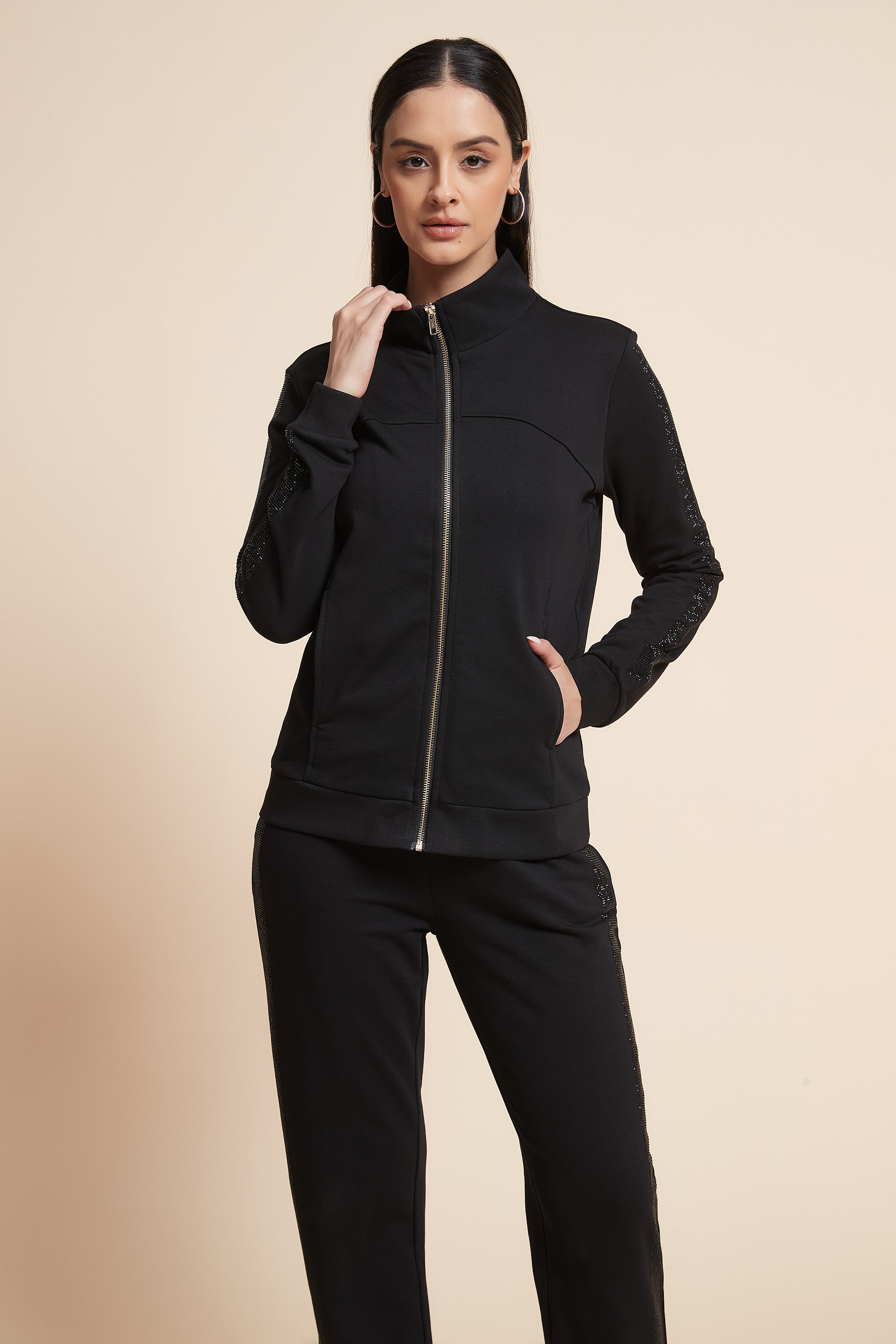 Long-Sleeved Zip-Up Sweatshirt
