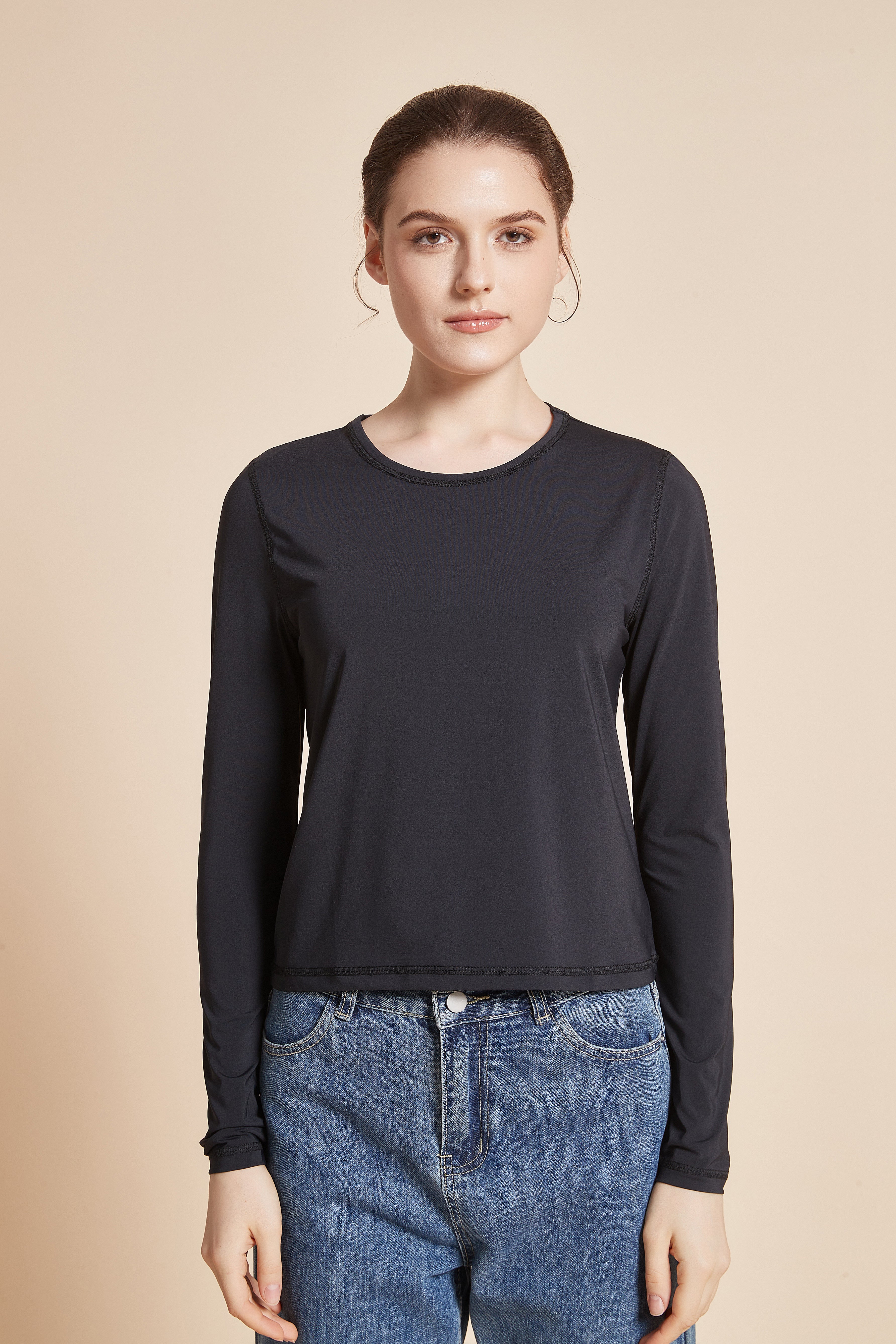 Yola Plain Long-Sleeve T-shirt with Round Neck