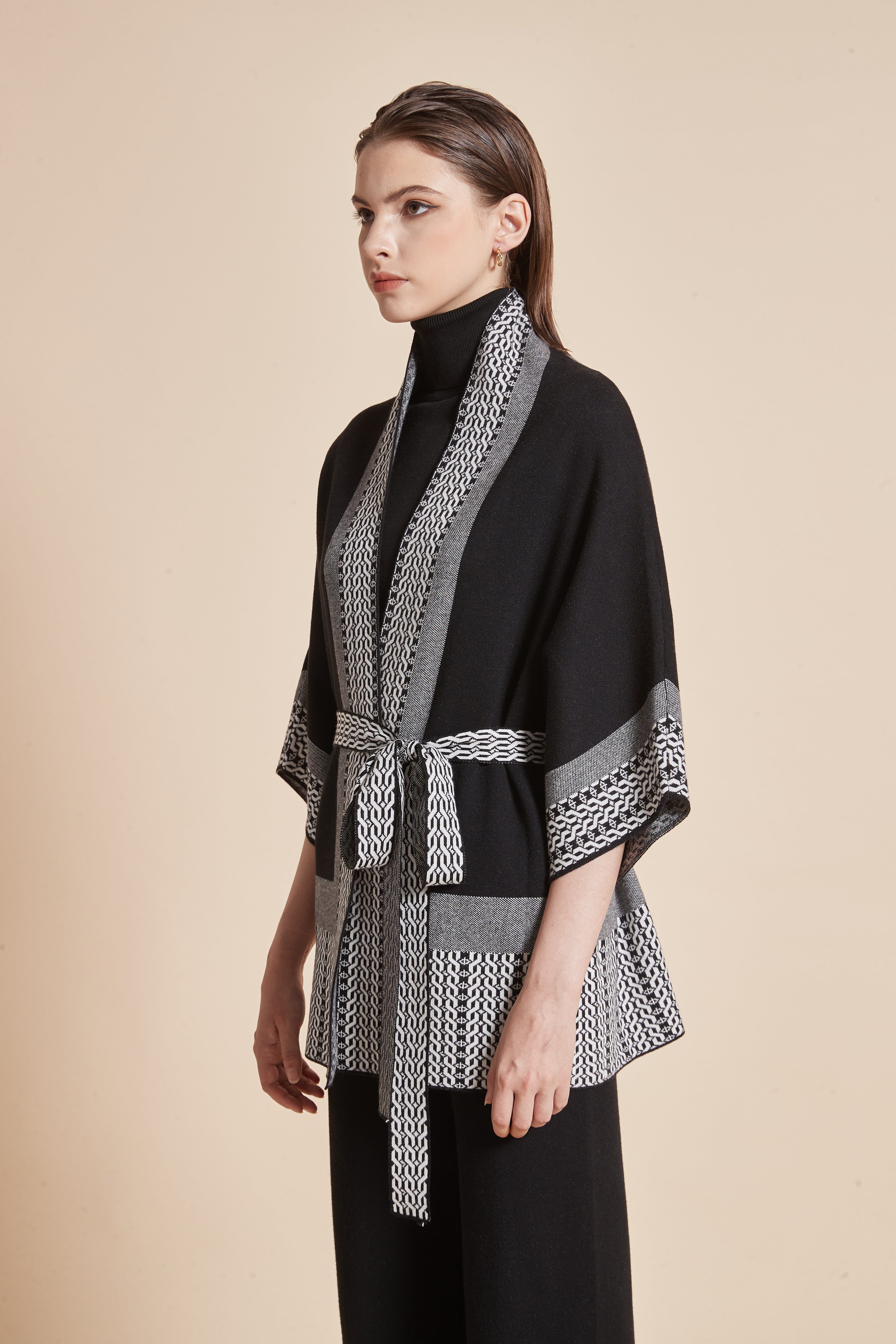 Long Polka-Dot Cardigan With 3/4 Sleeves And A Waist Belt