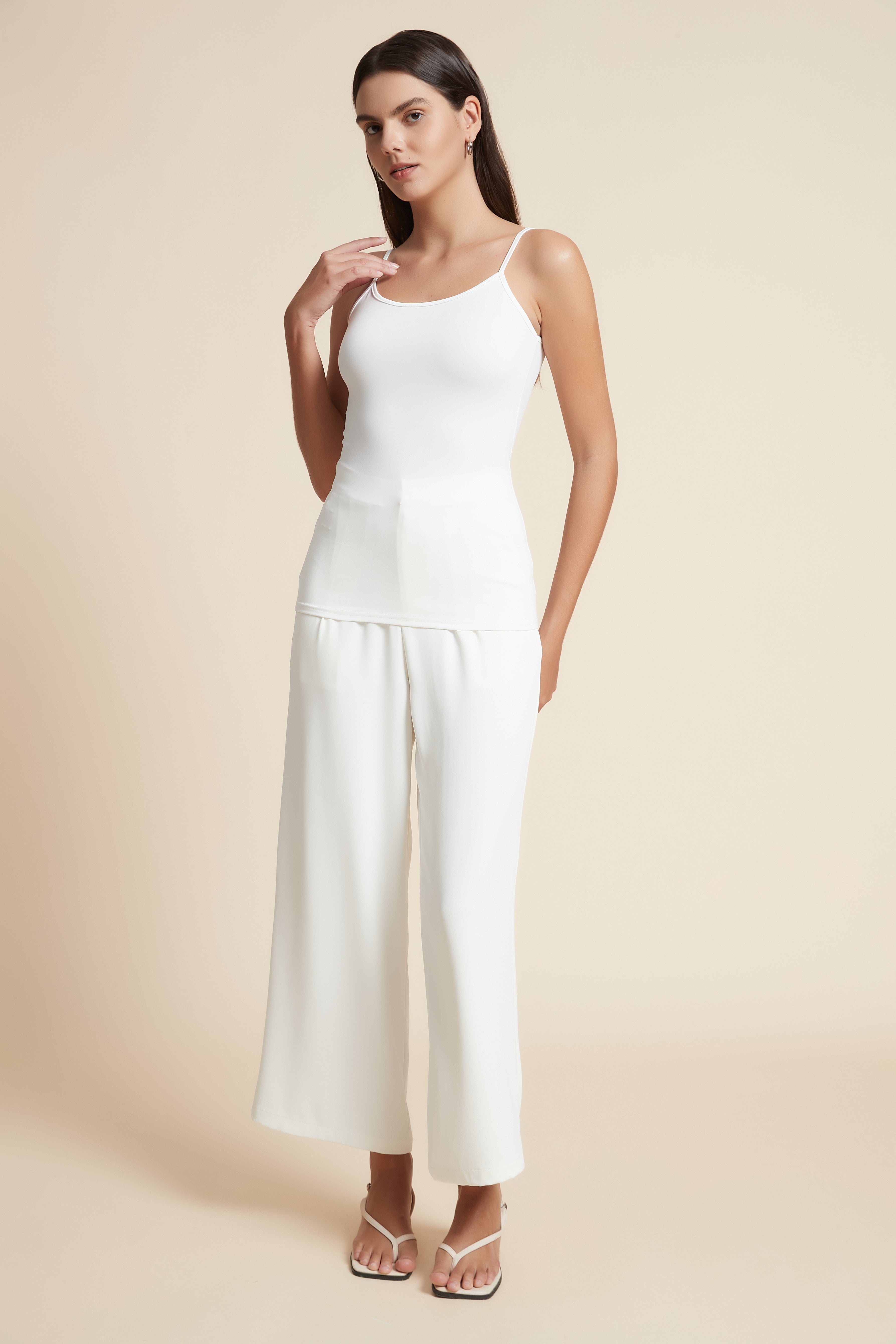 Solid Fitted Tank Top with Sleeveless Straps
