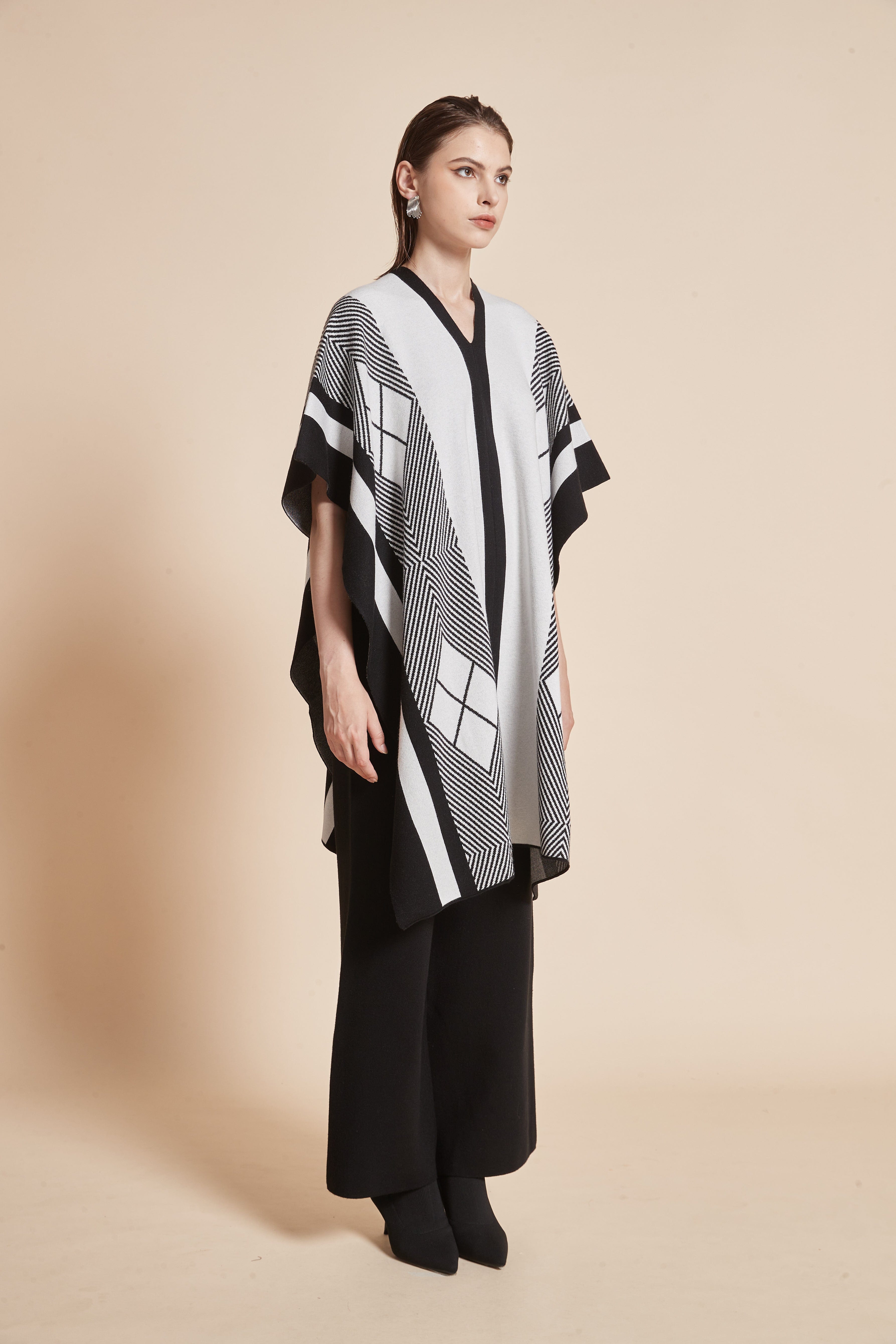 Long V-neck blouse with striped and checkered details