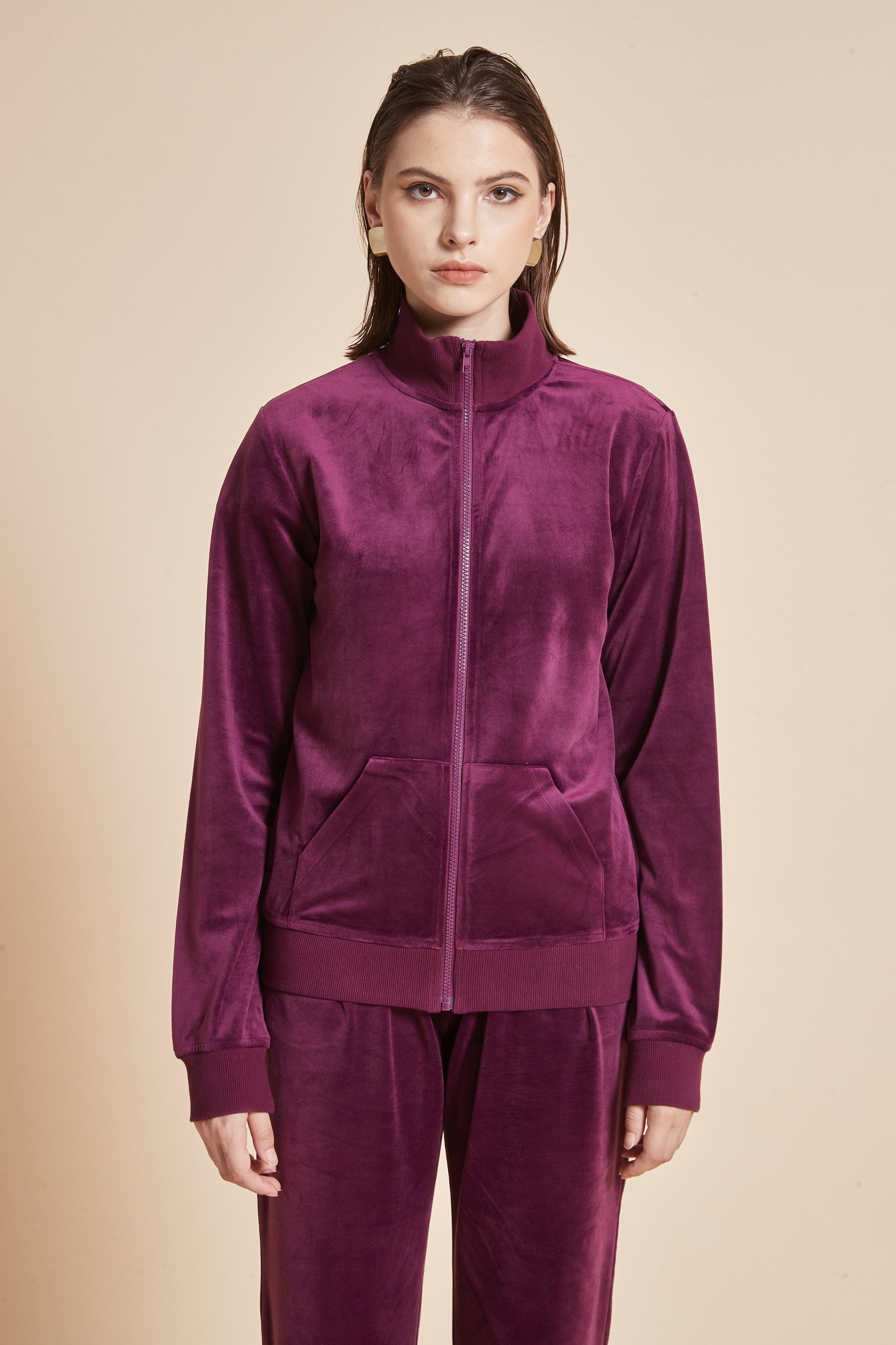 Yola High-Neck Jacket with Long Sleeves and Front Zipper