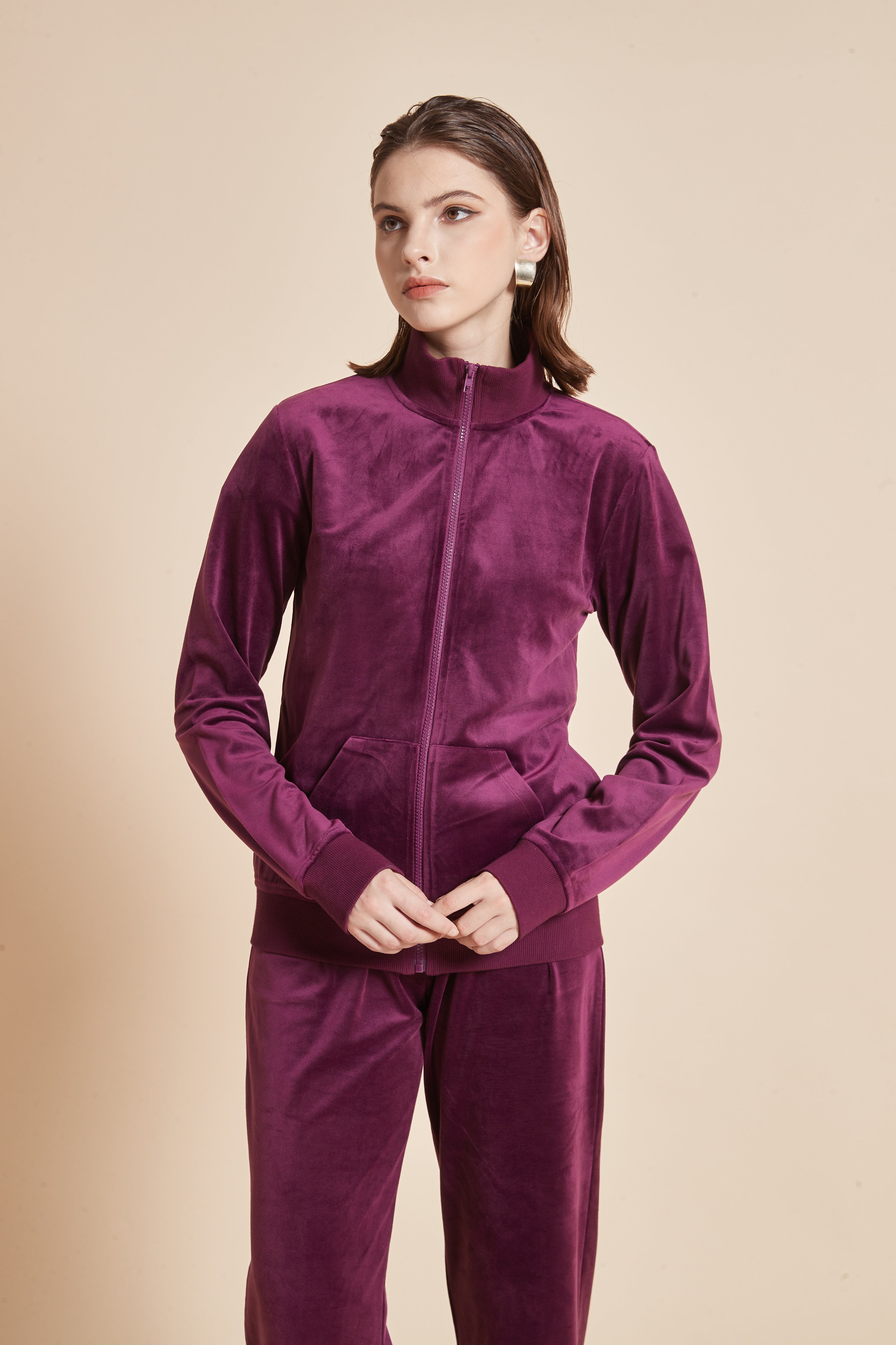 Yola High-Neck Jacket with Long Sleeves and Front Zipper