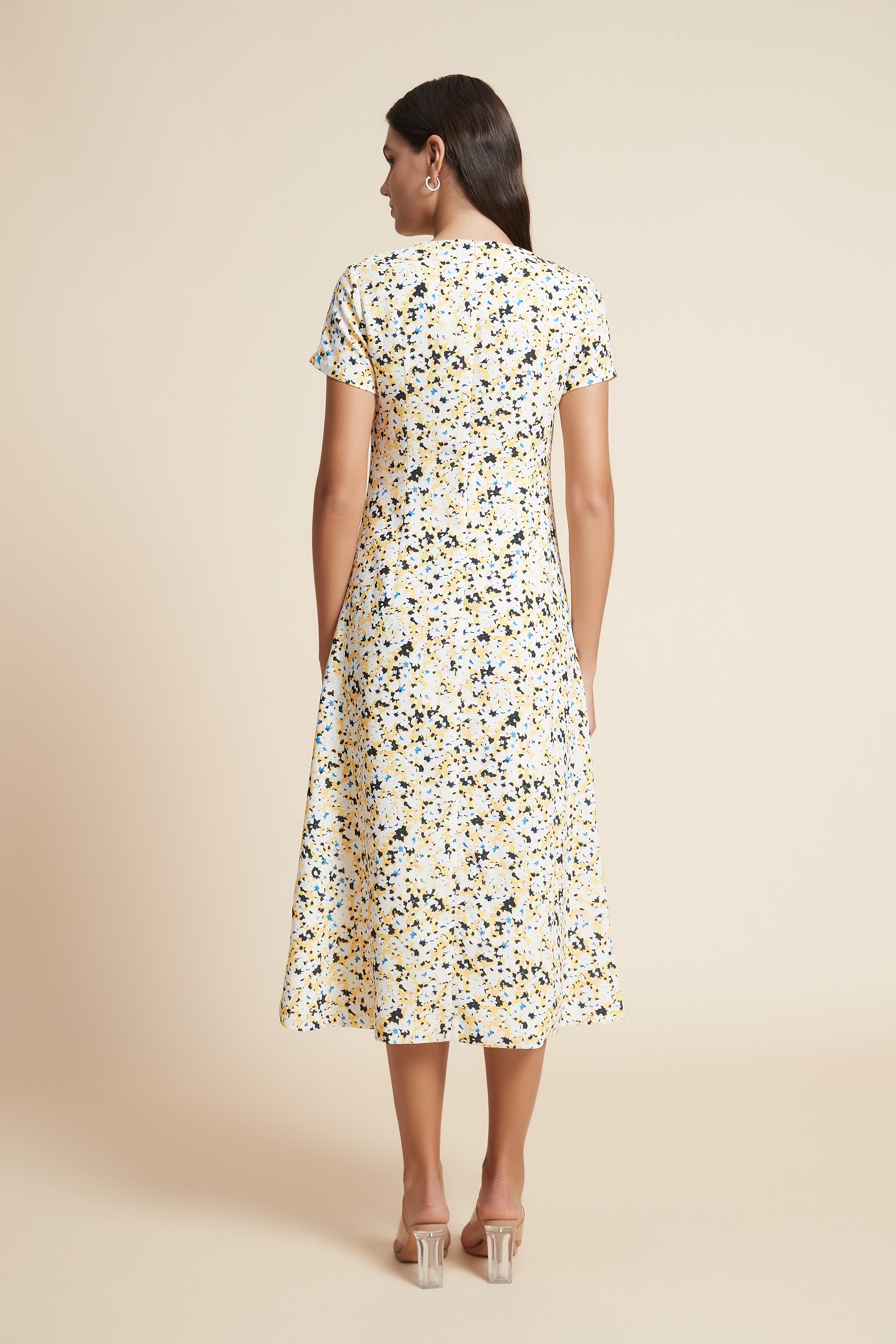 Short Sleeve Printed Midi Dress with Round Neck