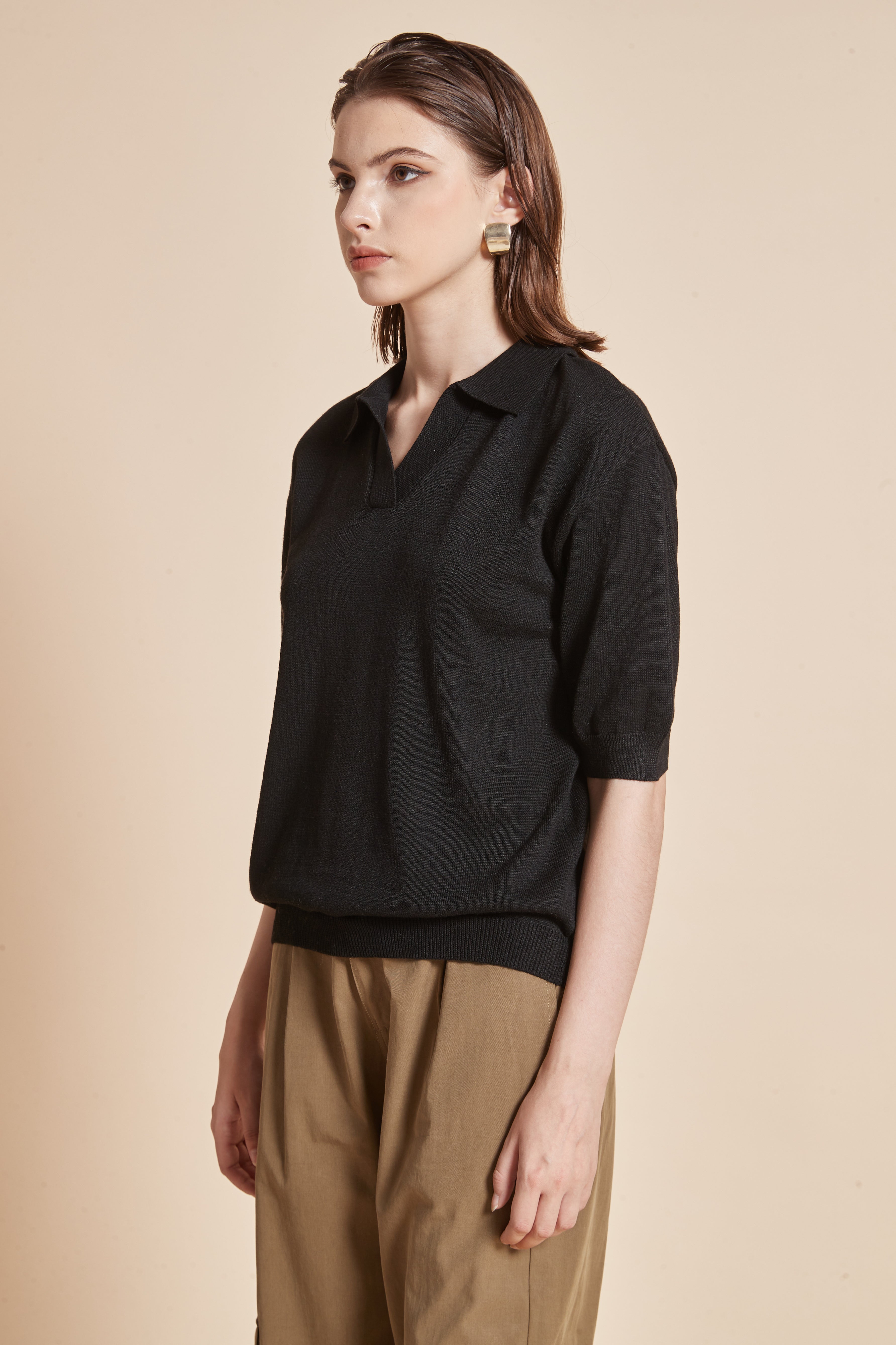 Yola Plain Half-Sleeve Blouse with Collar