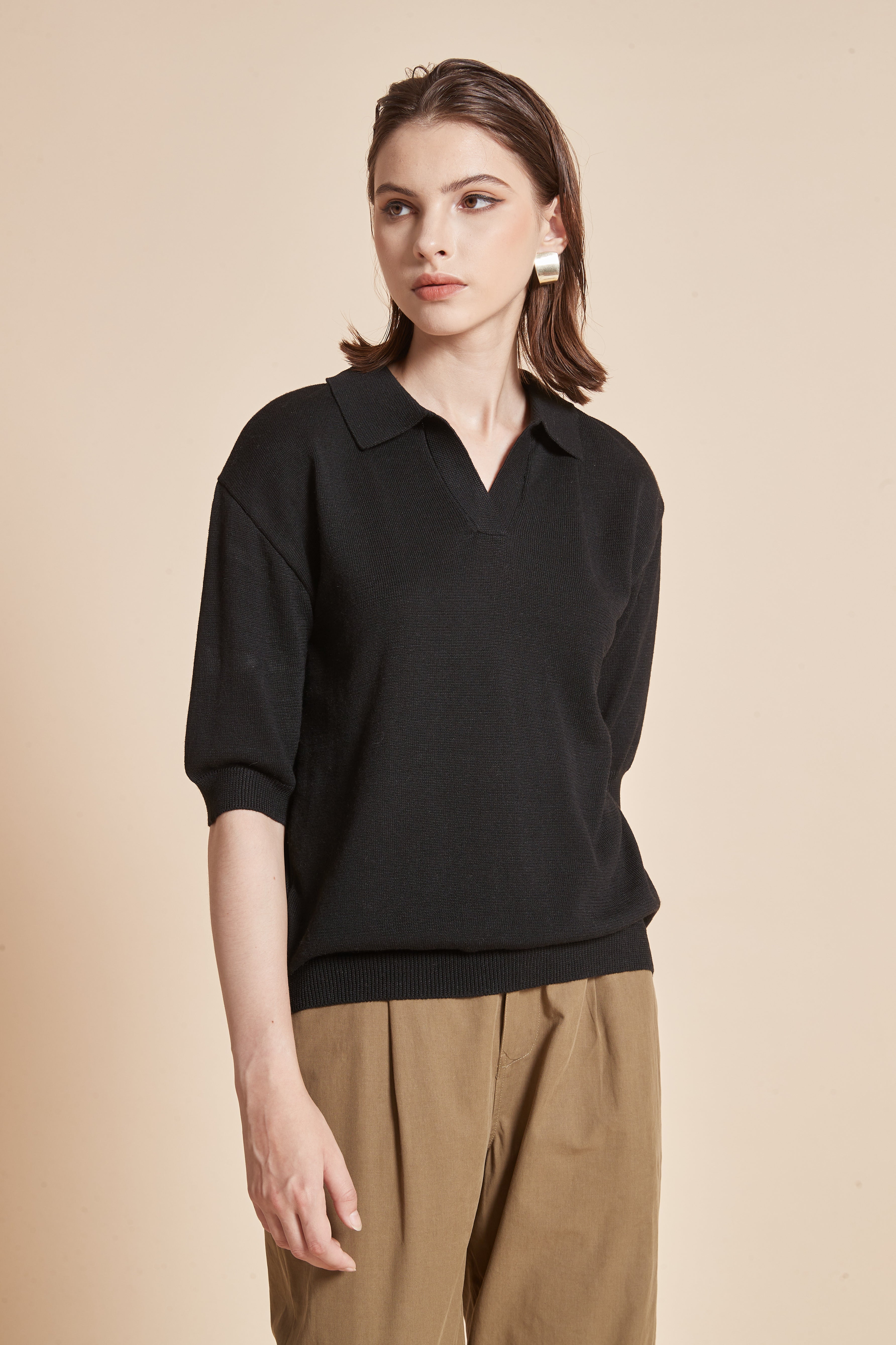 Yola Plain Half-Sleeve Blouse with Collar