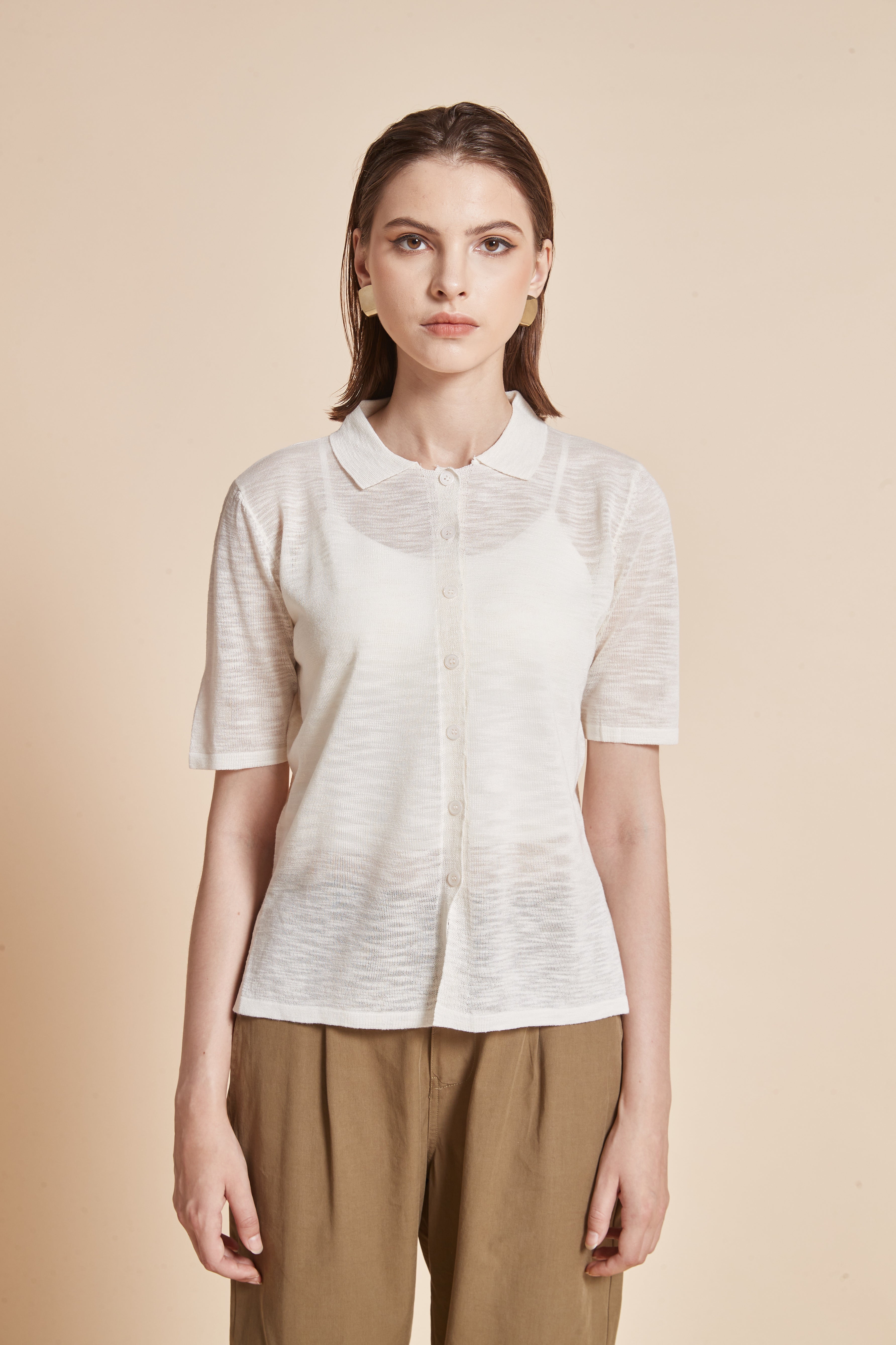 Yola Plain Half-Sleeve Blouse with Collar