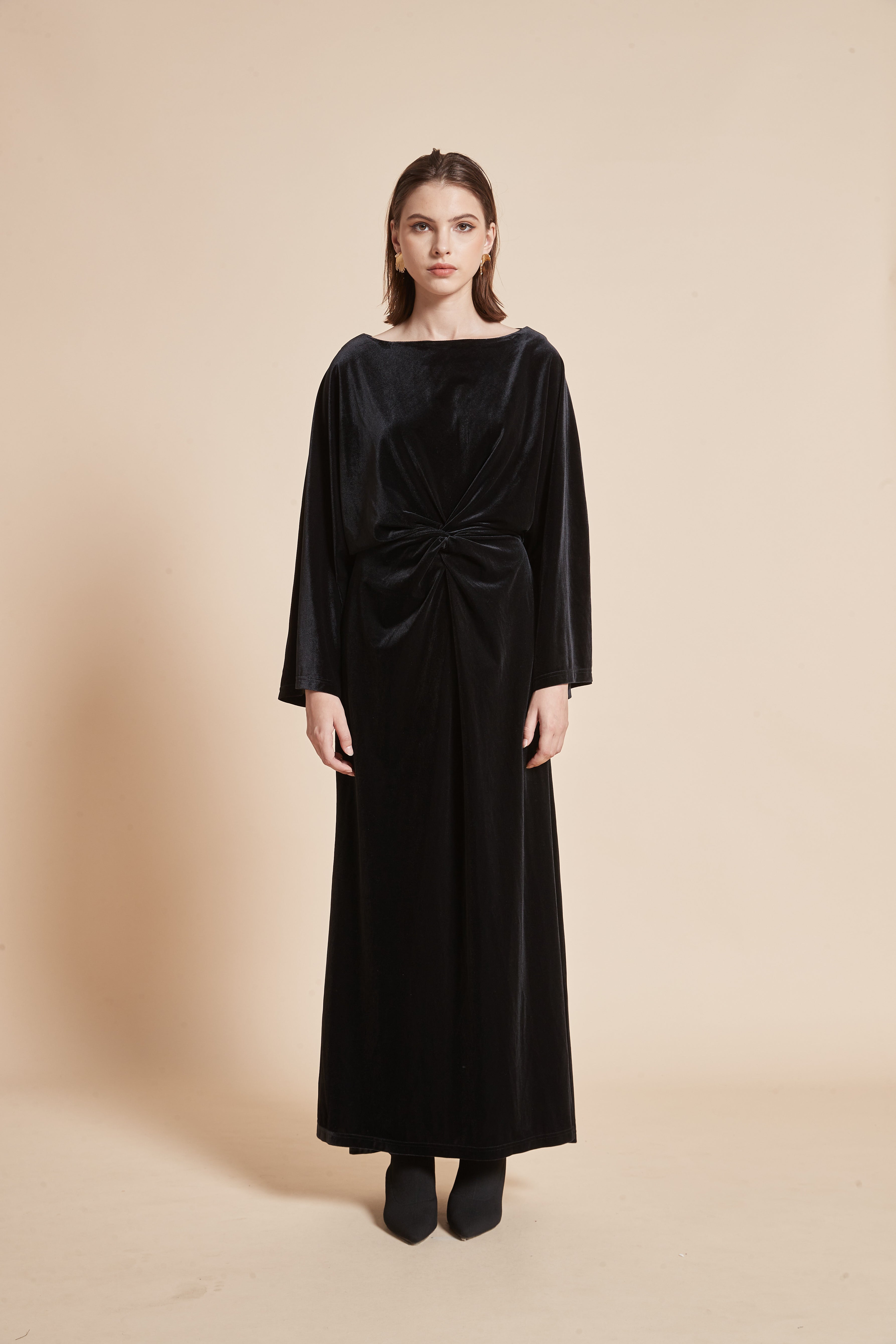 Yola Long Velvet Dress with Long Sleeves