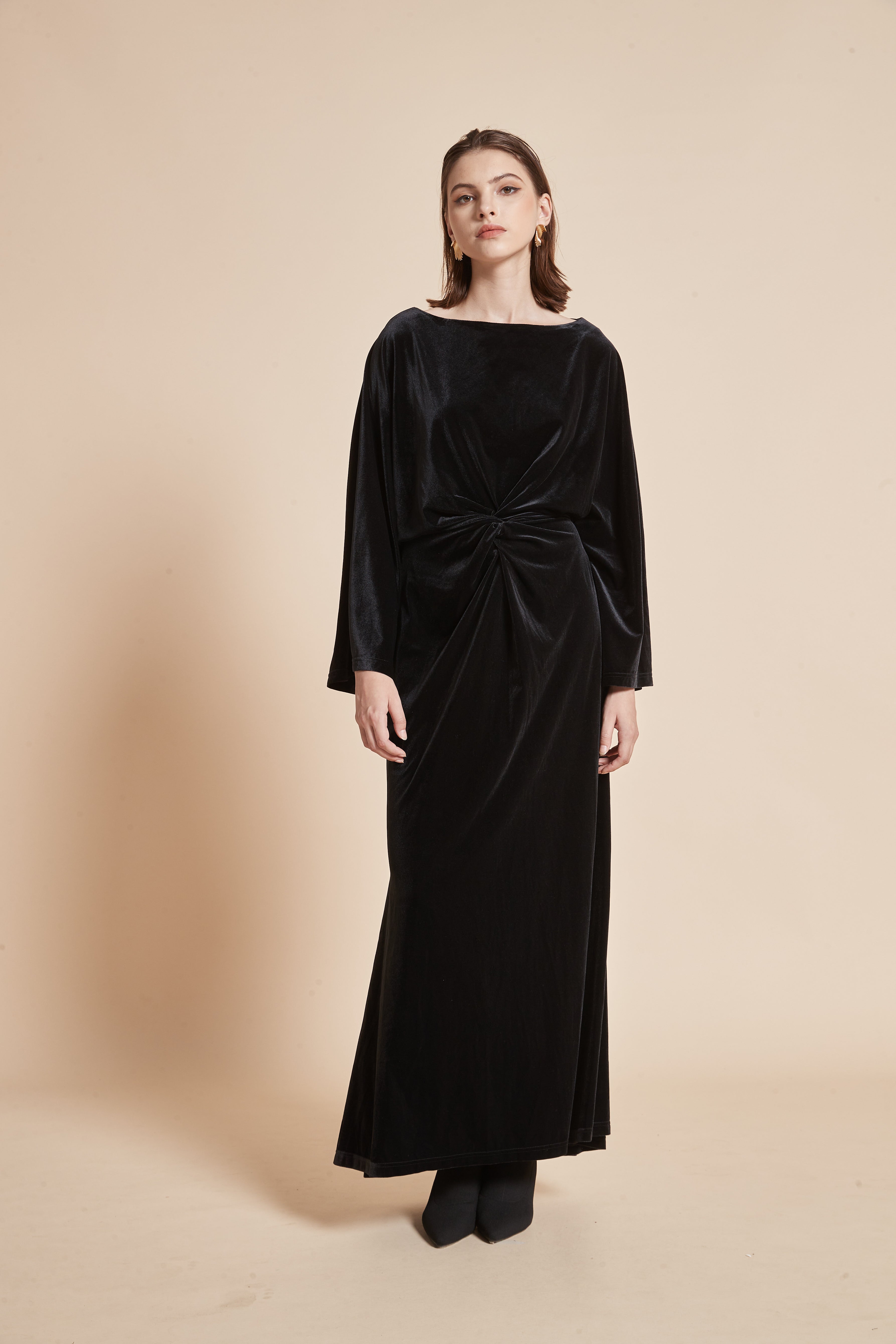 Yola Long Velvet Dress with Long Sleeves