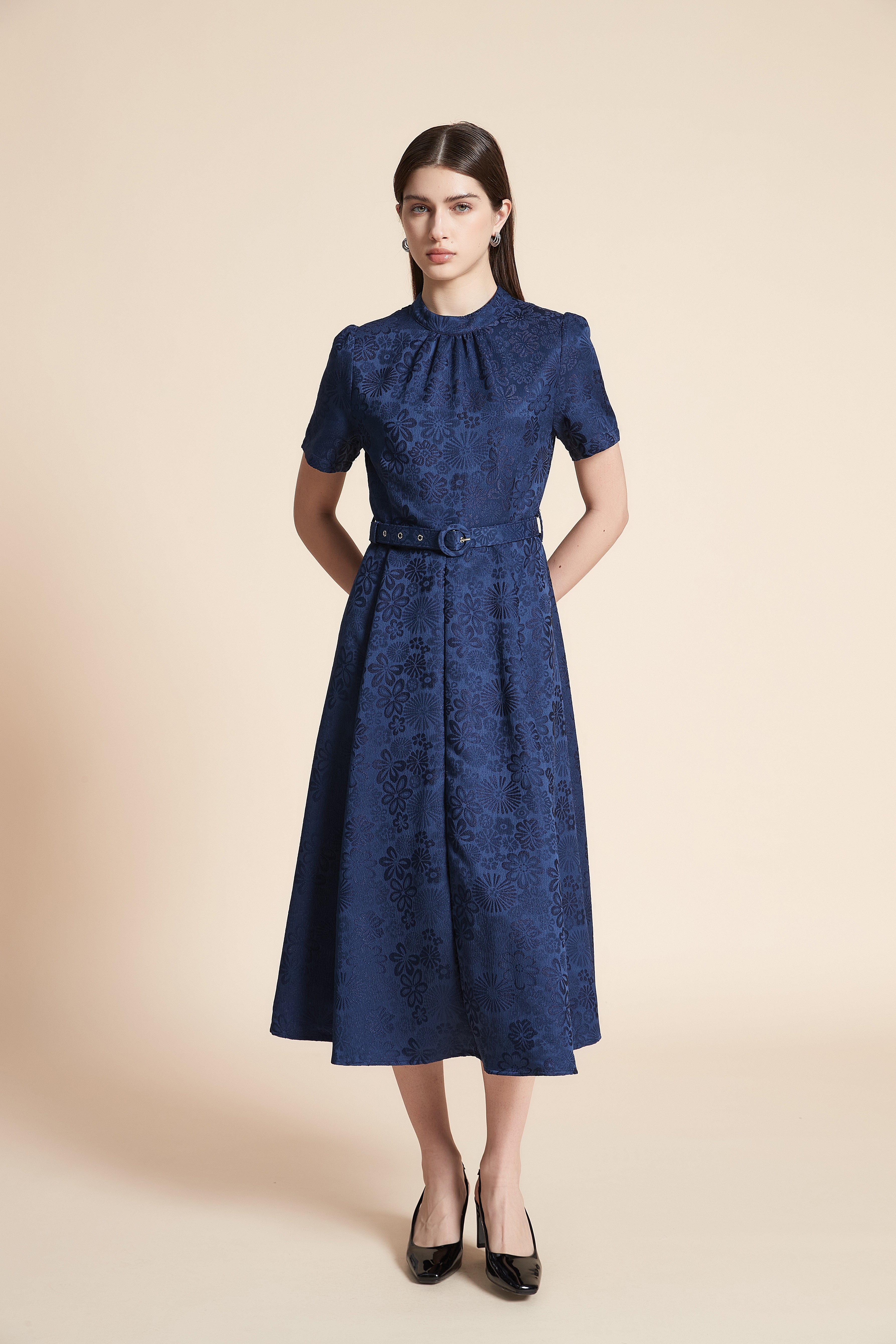 Short Sleeve Printed Midi Dress with Belt