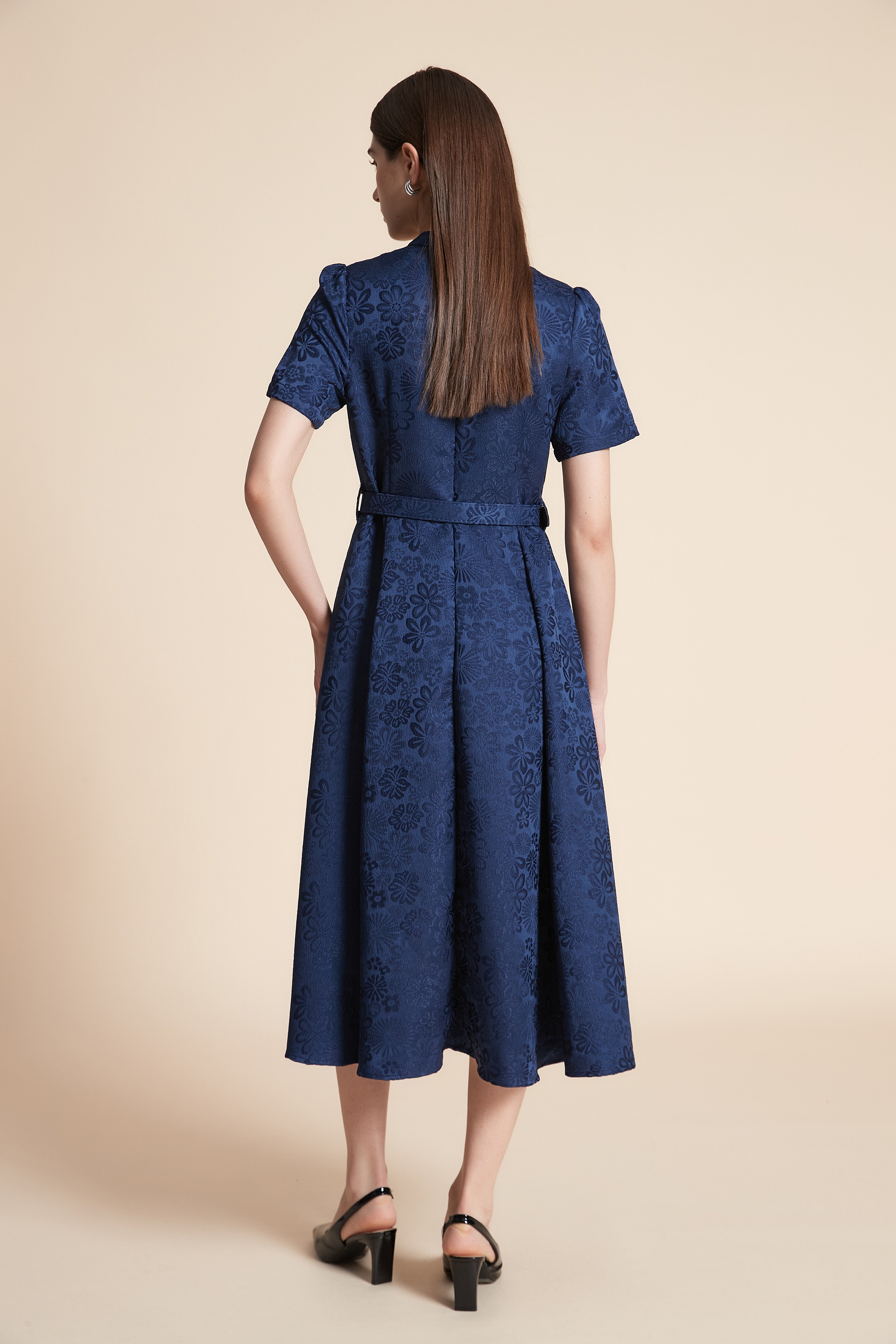 Short Sleeve Printed Midi Dress with Belt