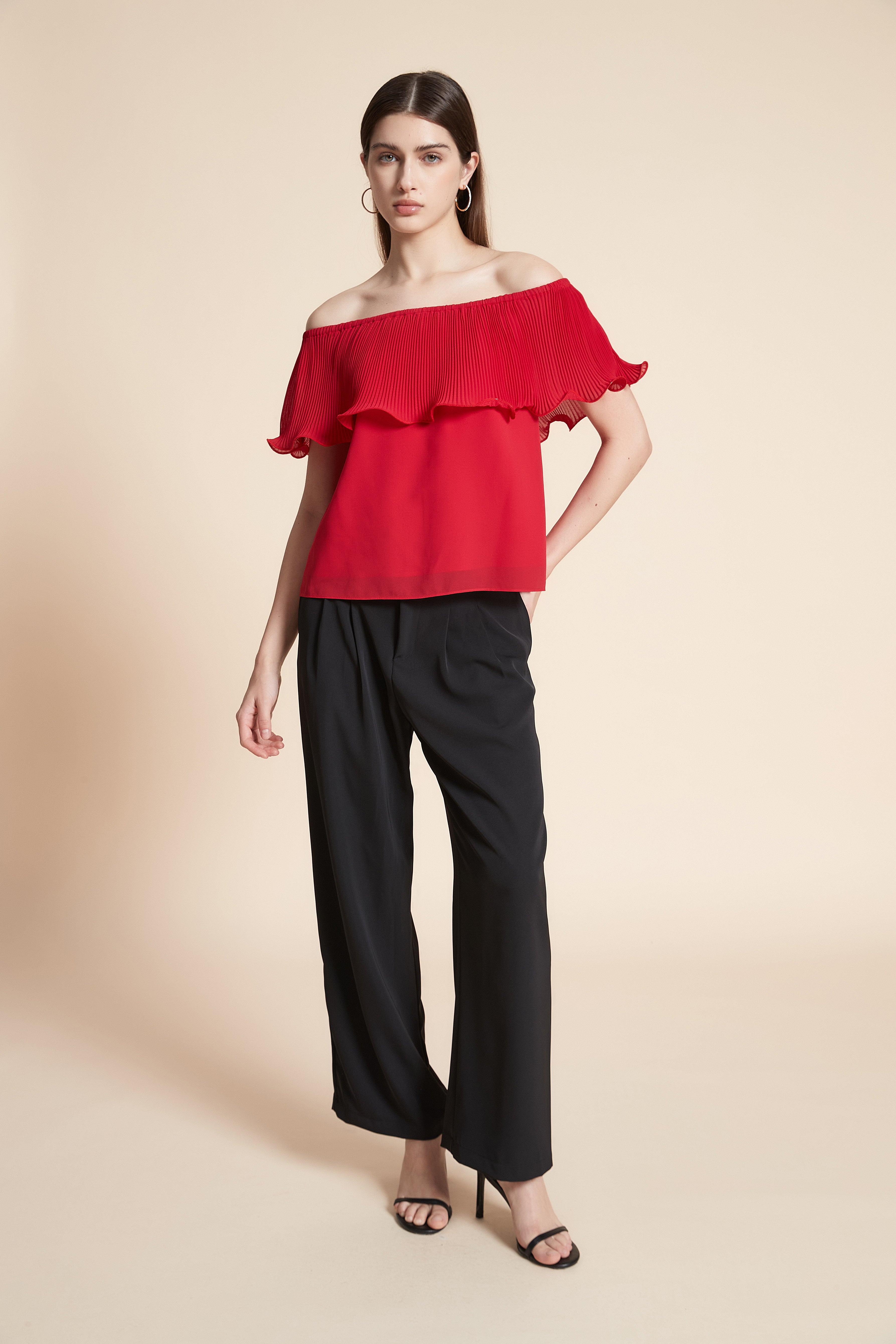 Plain Off-The-Shoulder Crop Top