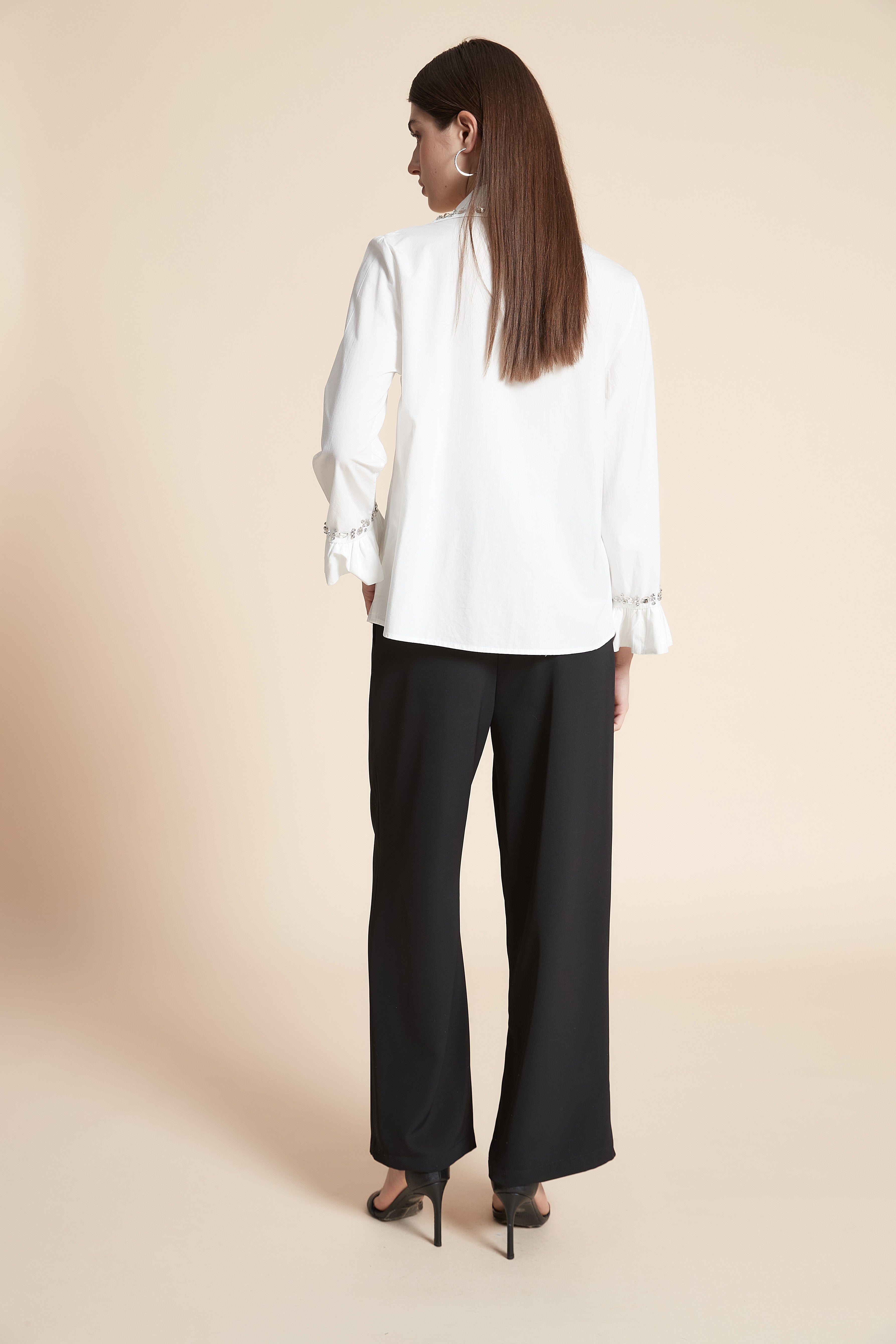 قميص متوسط الطول سادة كم طويل