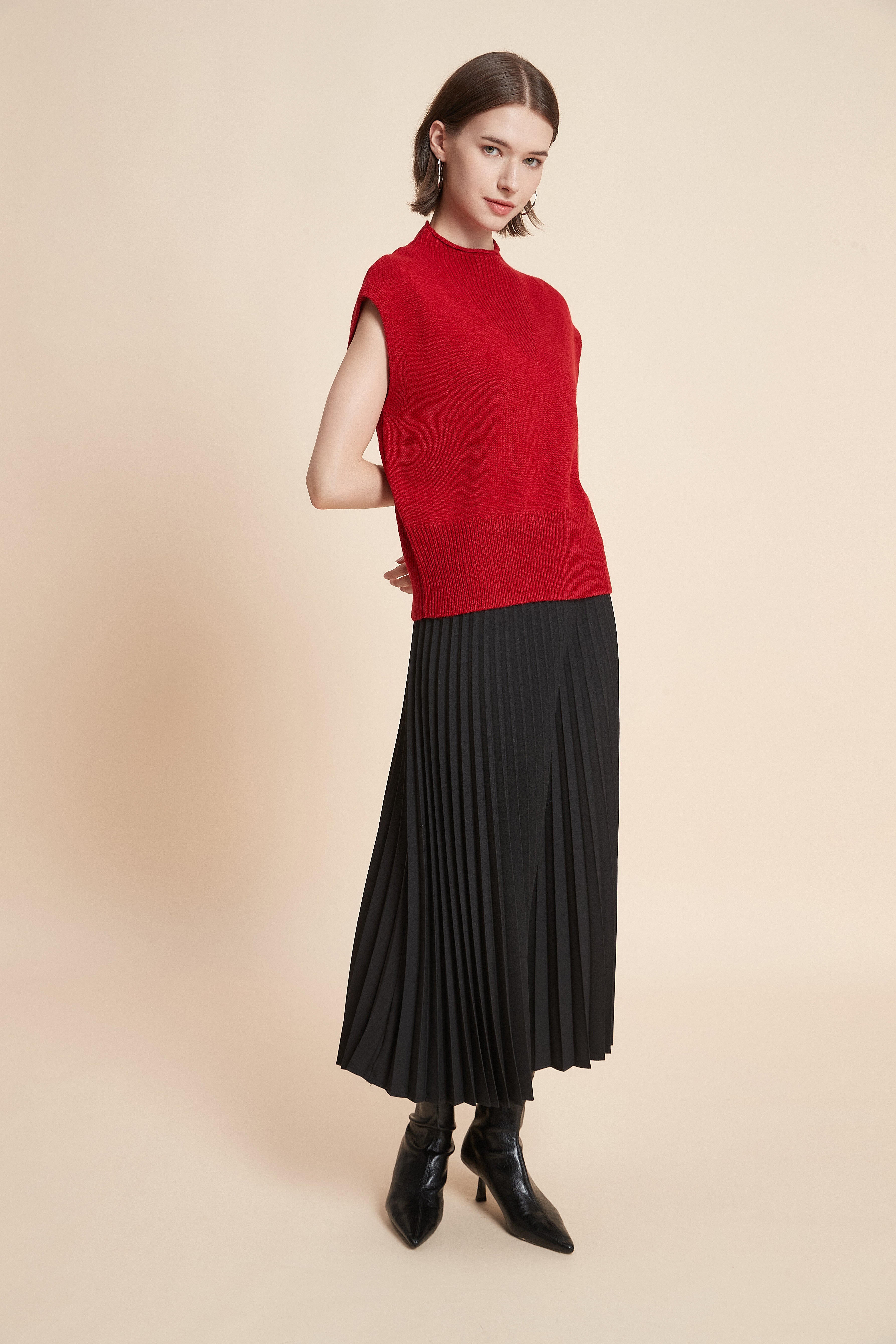 Sleeveless High Neck Top