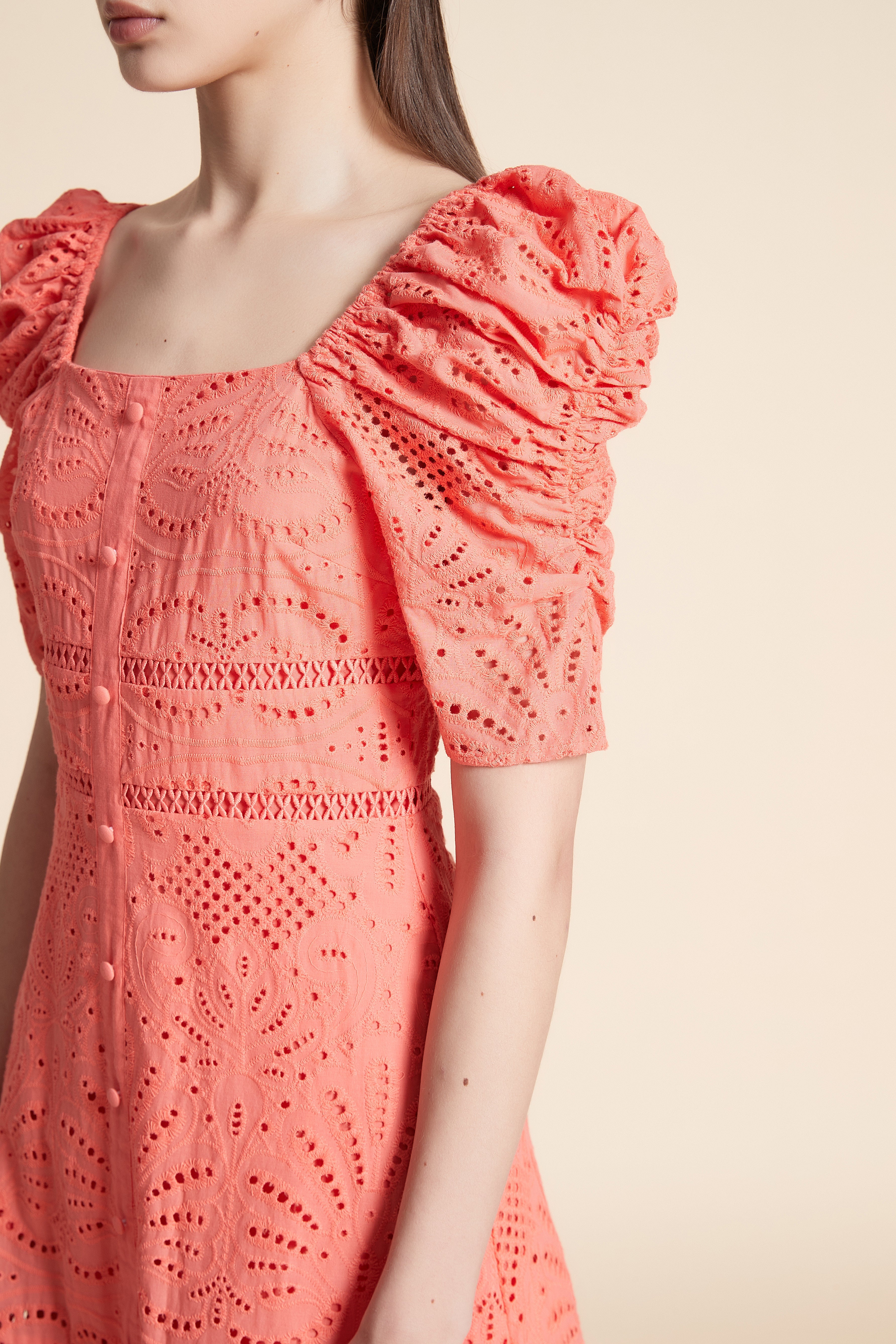 Short Sleeve Lace Midi Dress