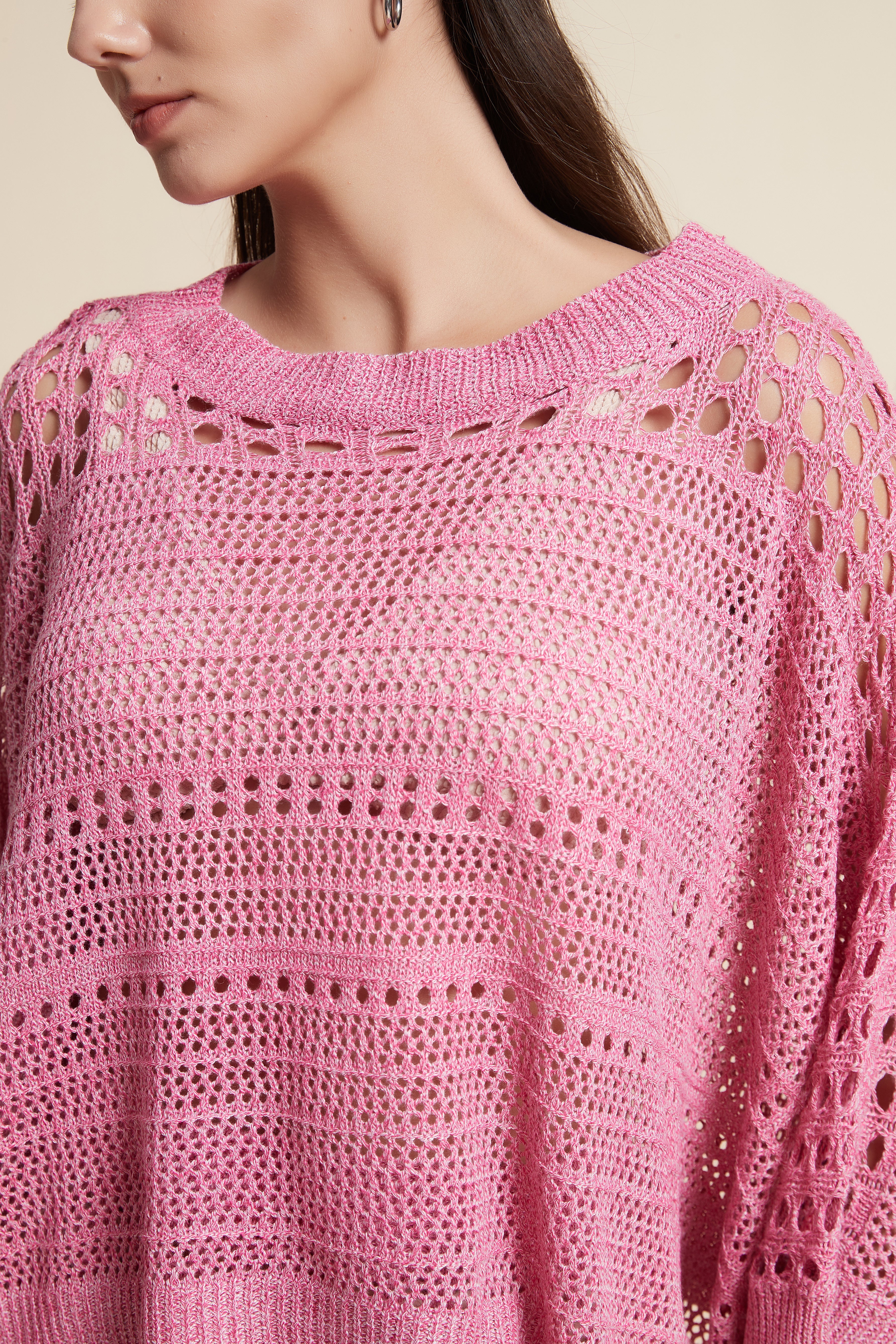 Short Sleeve Lace T-Shirt with Round Neck