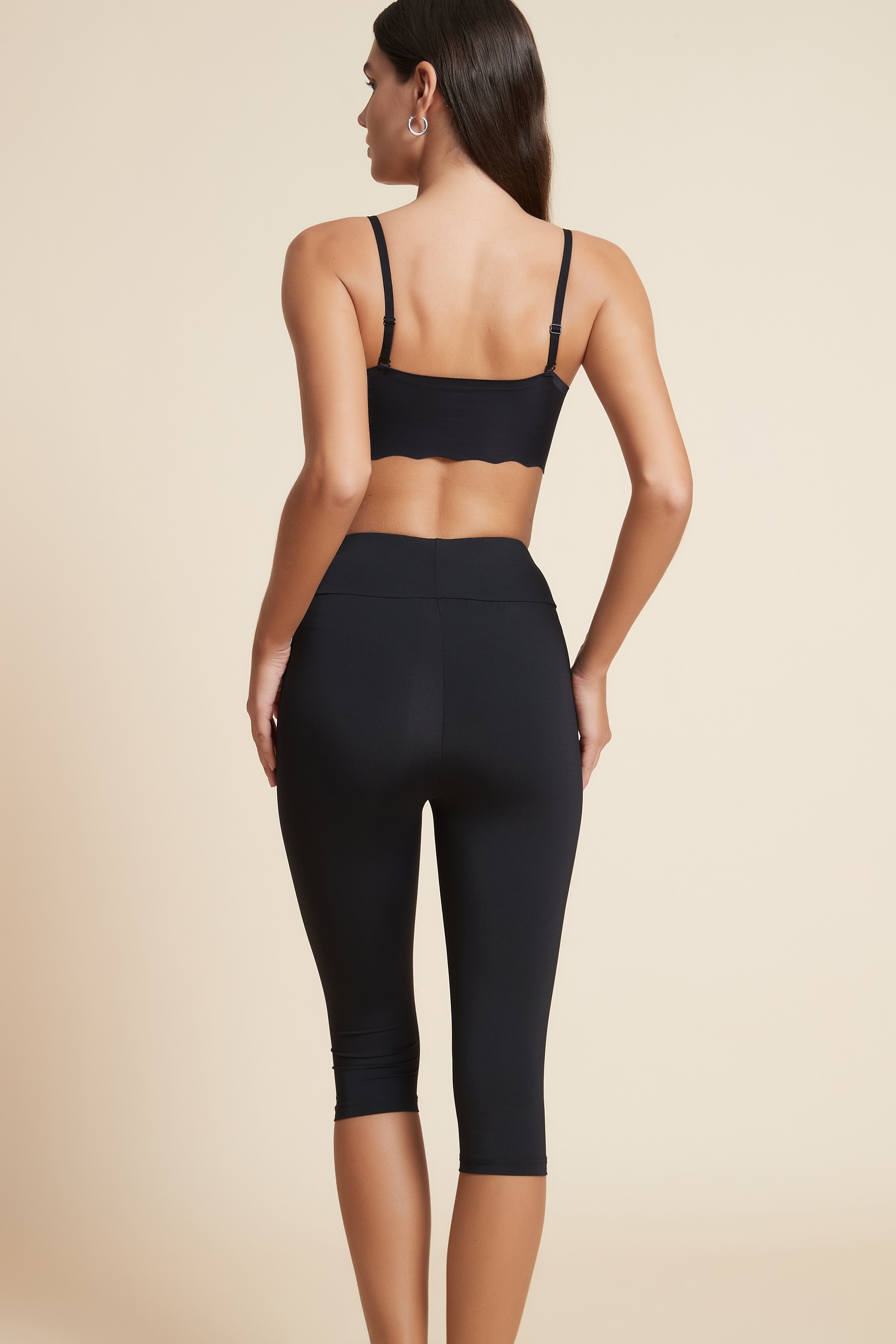 Soft Bra and 3/4 Leggings Set