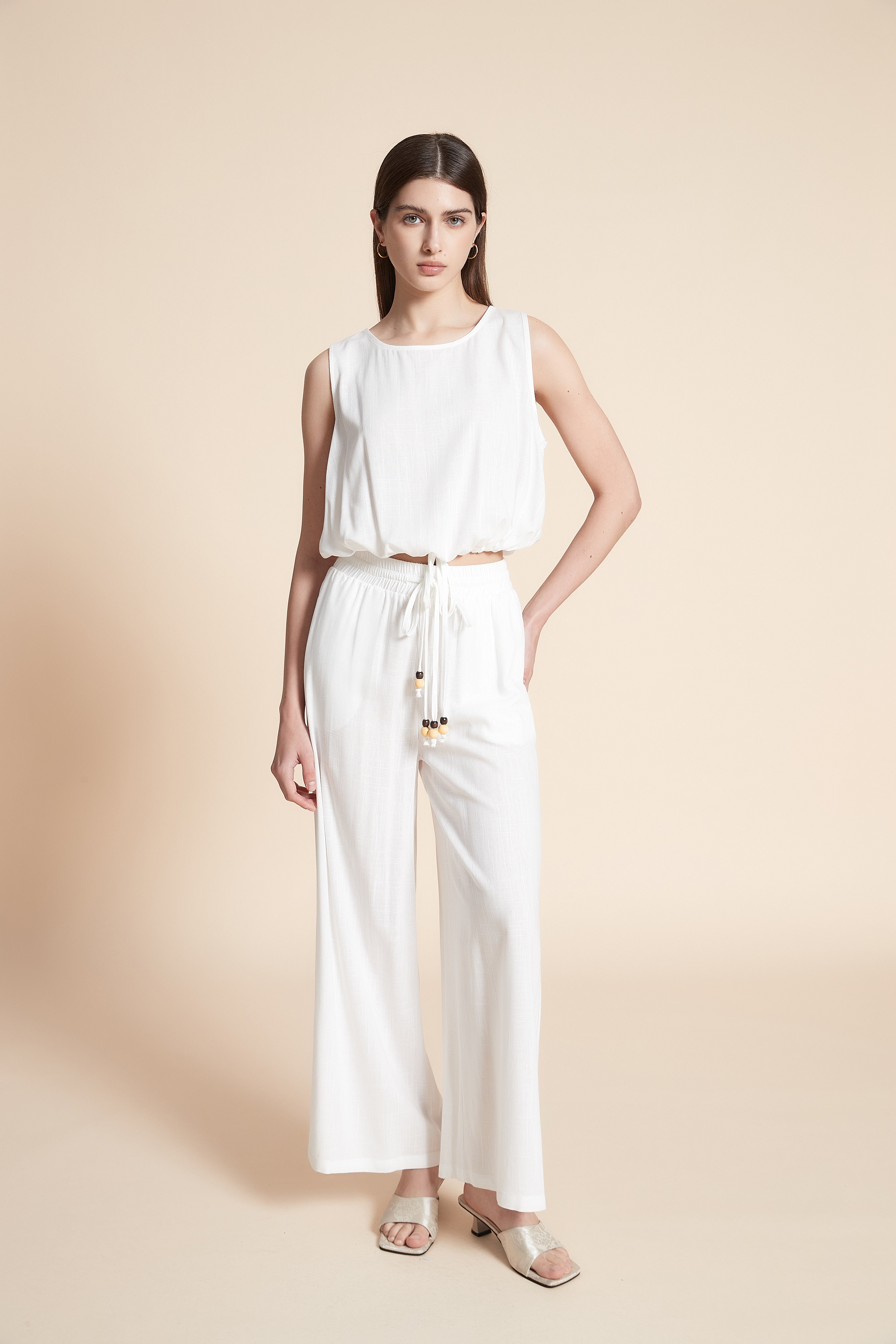 Solid Sleeveless Blouse