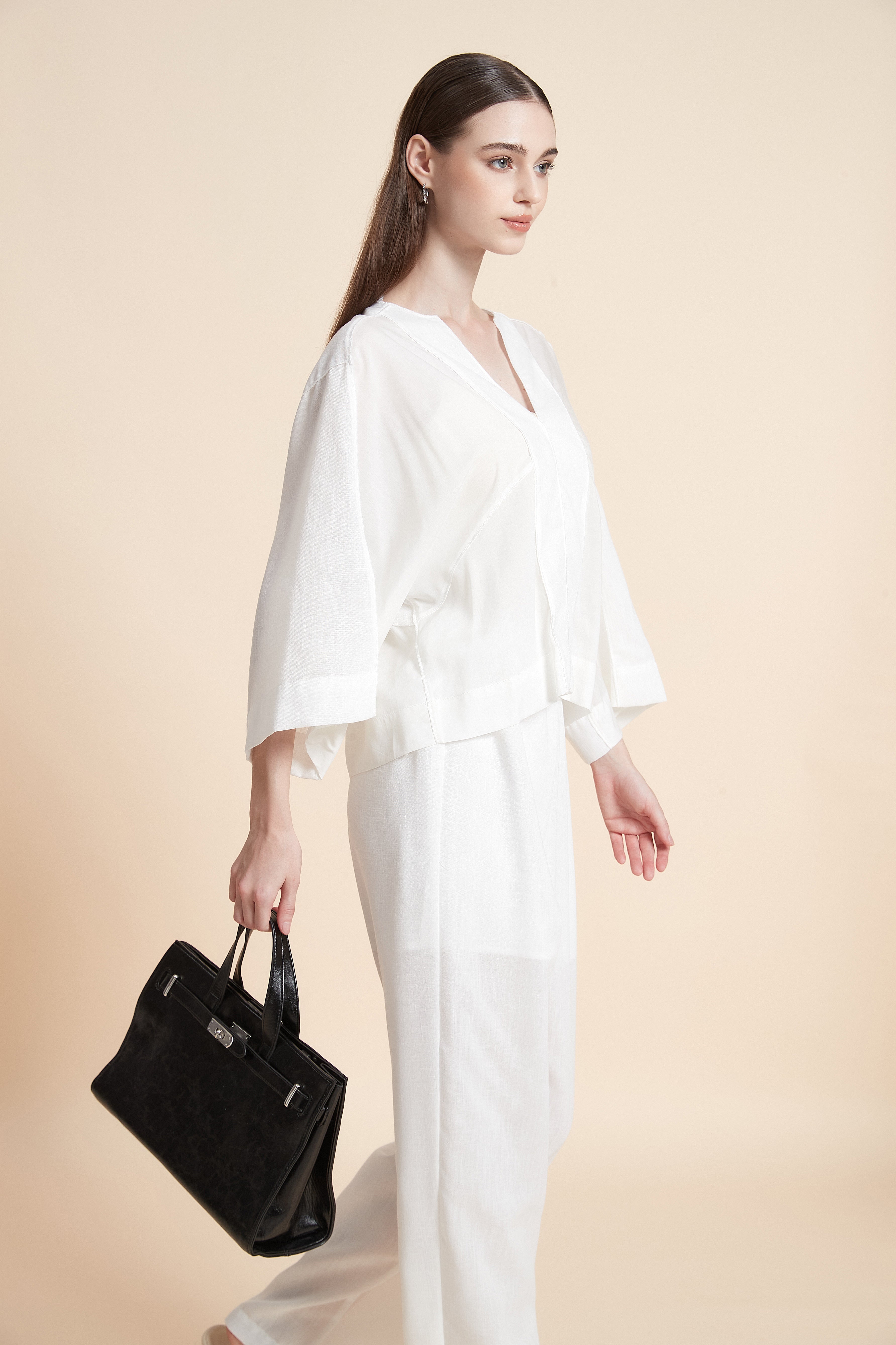 Relaxed V-Neck House Top