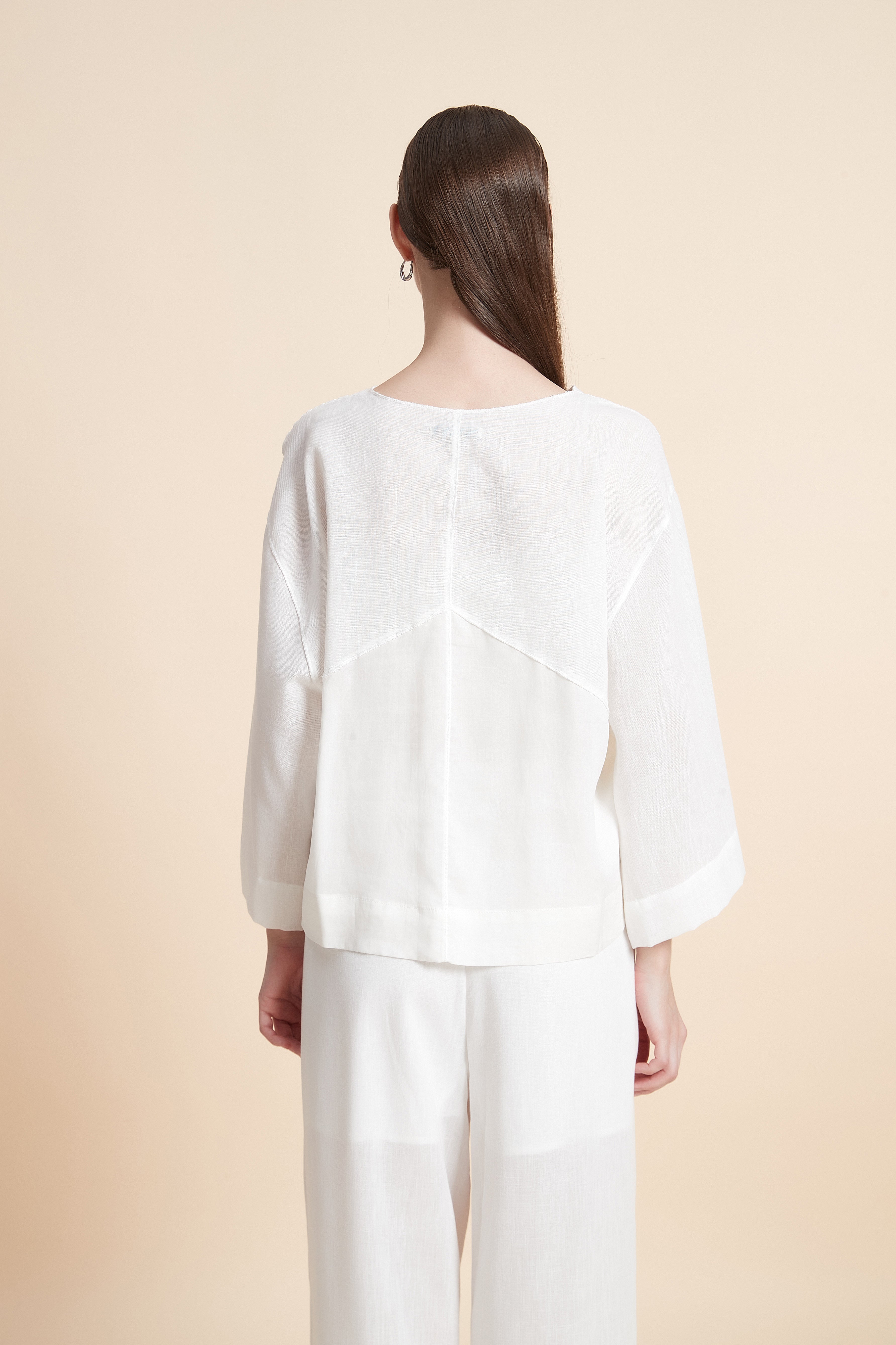 Relaxed V-Neck House Top