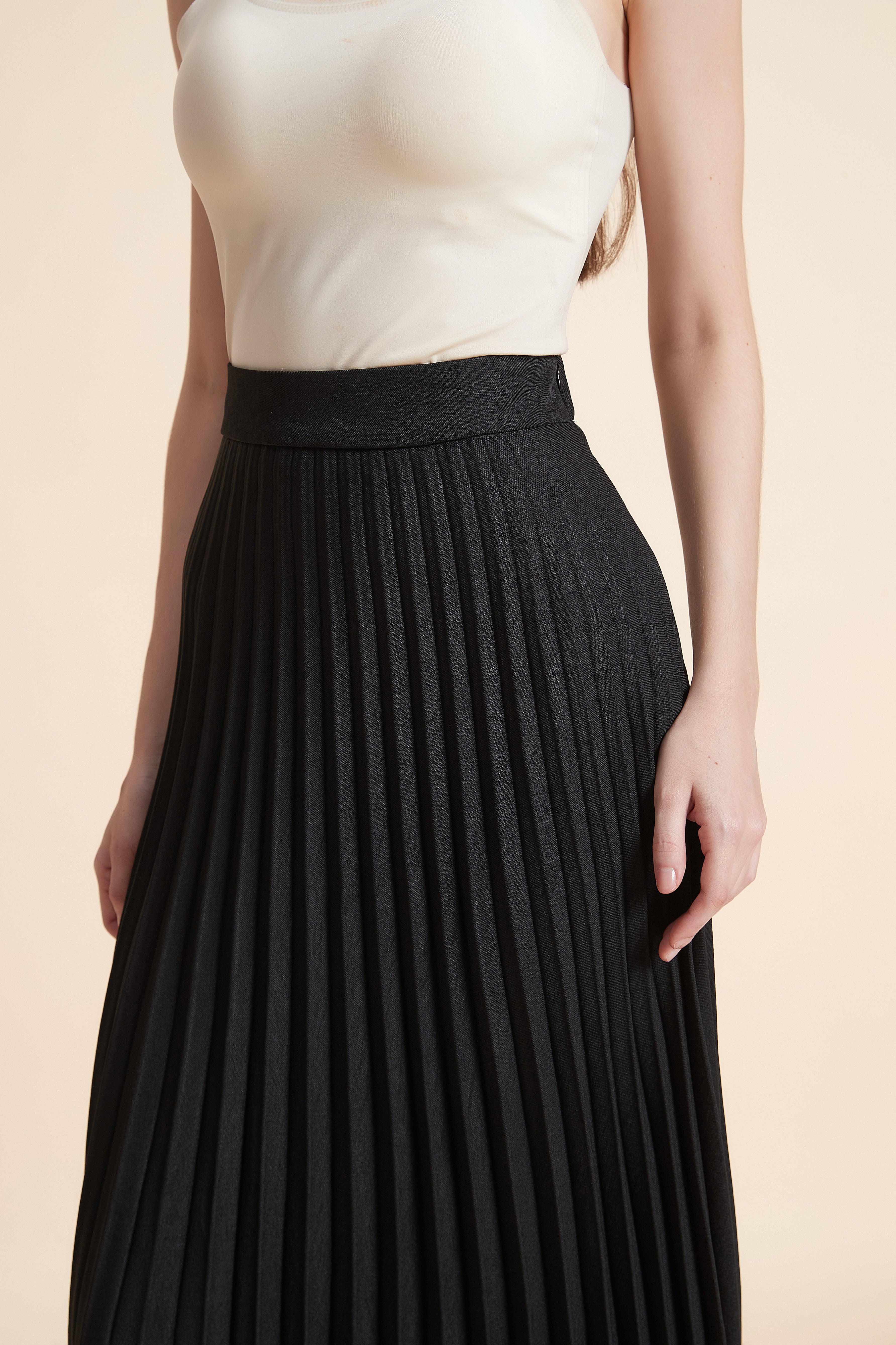 Knife-pleated midi skirt