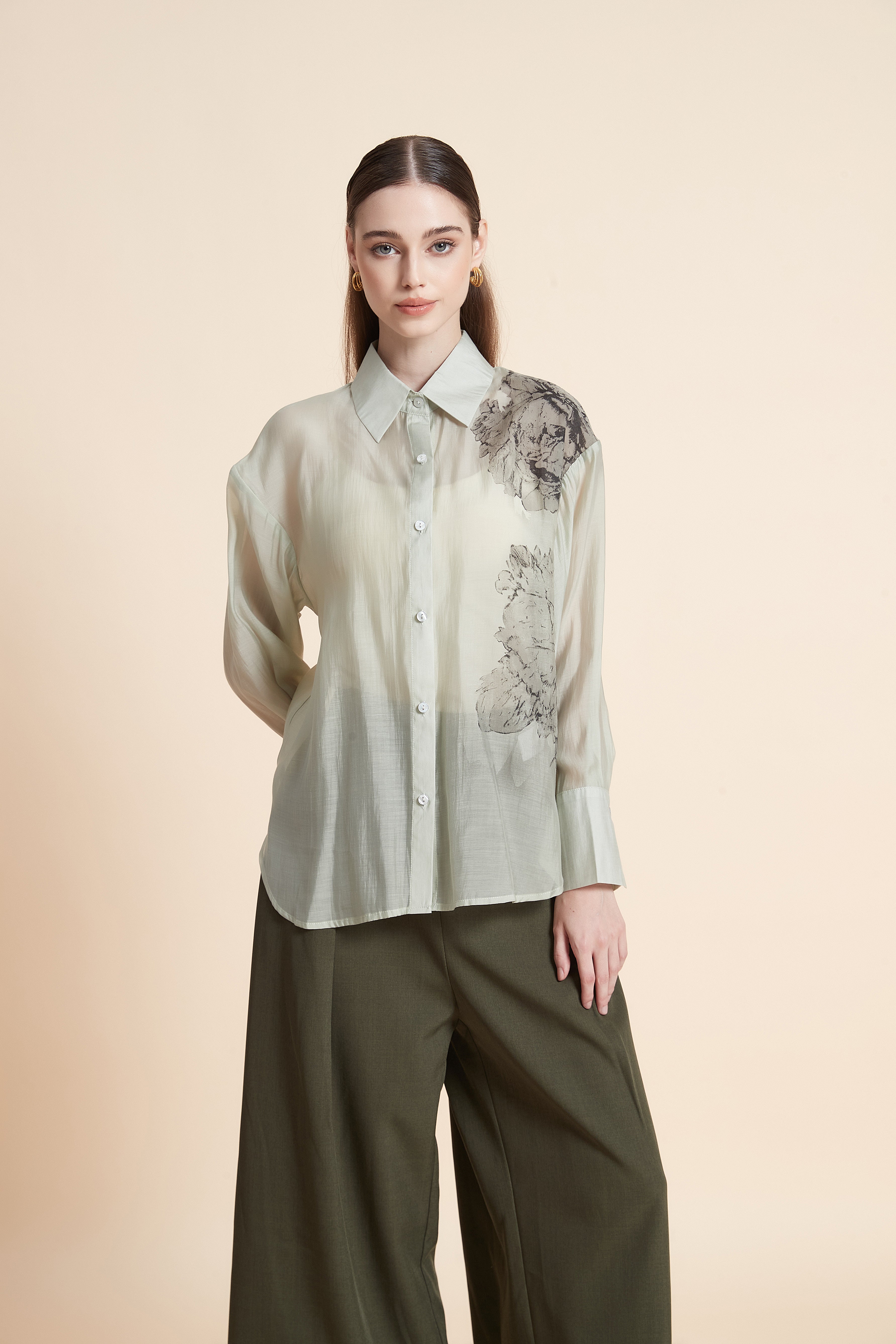 Placement floral button-up shirt