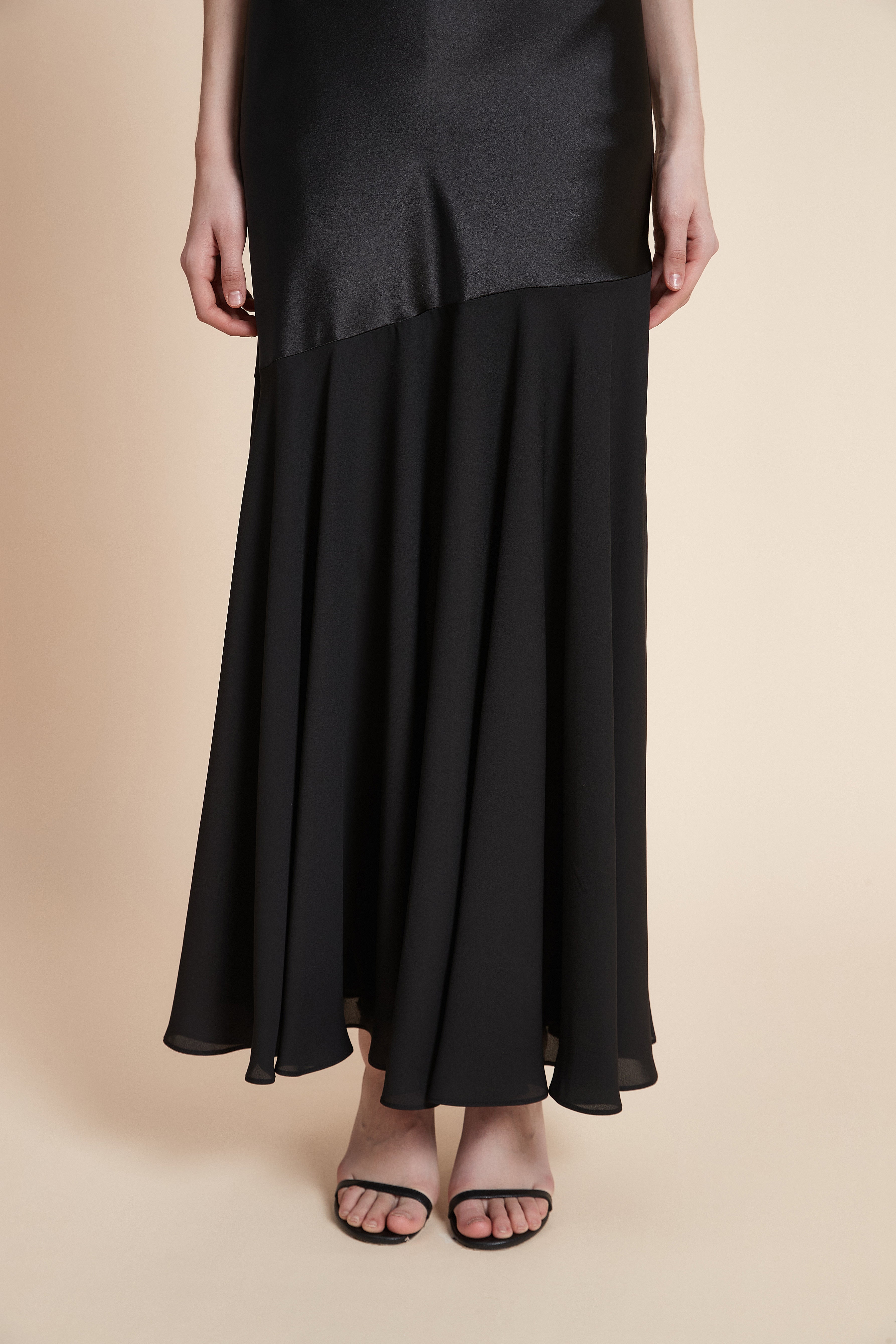 Sleeveless Plain Maxi Dress