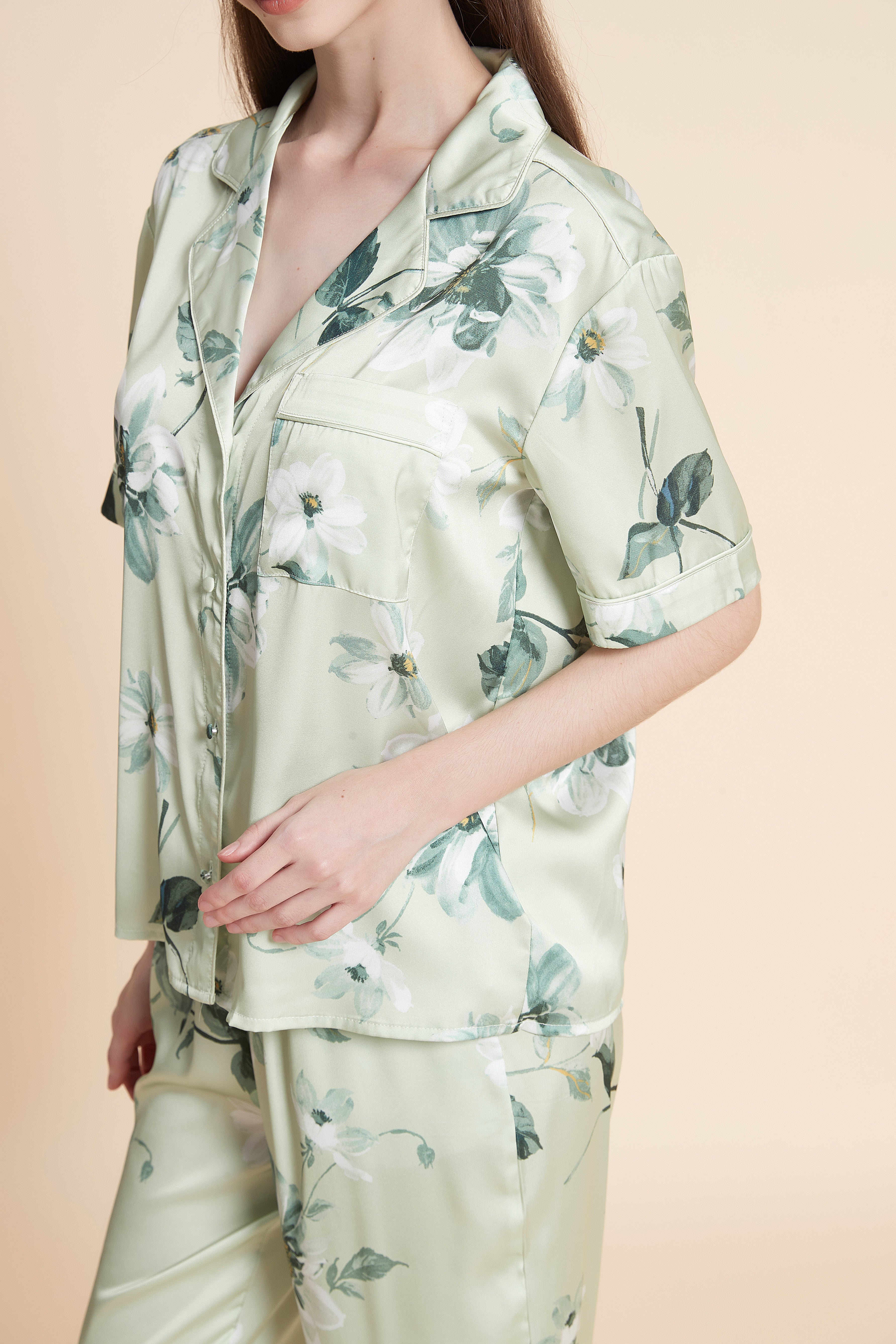 Short sleeve patterned pajama top