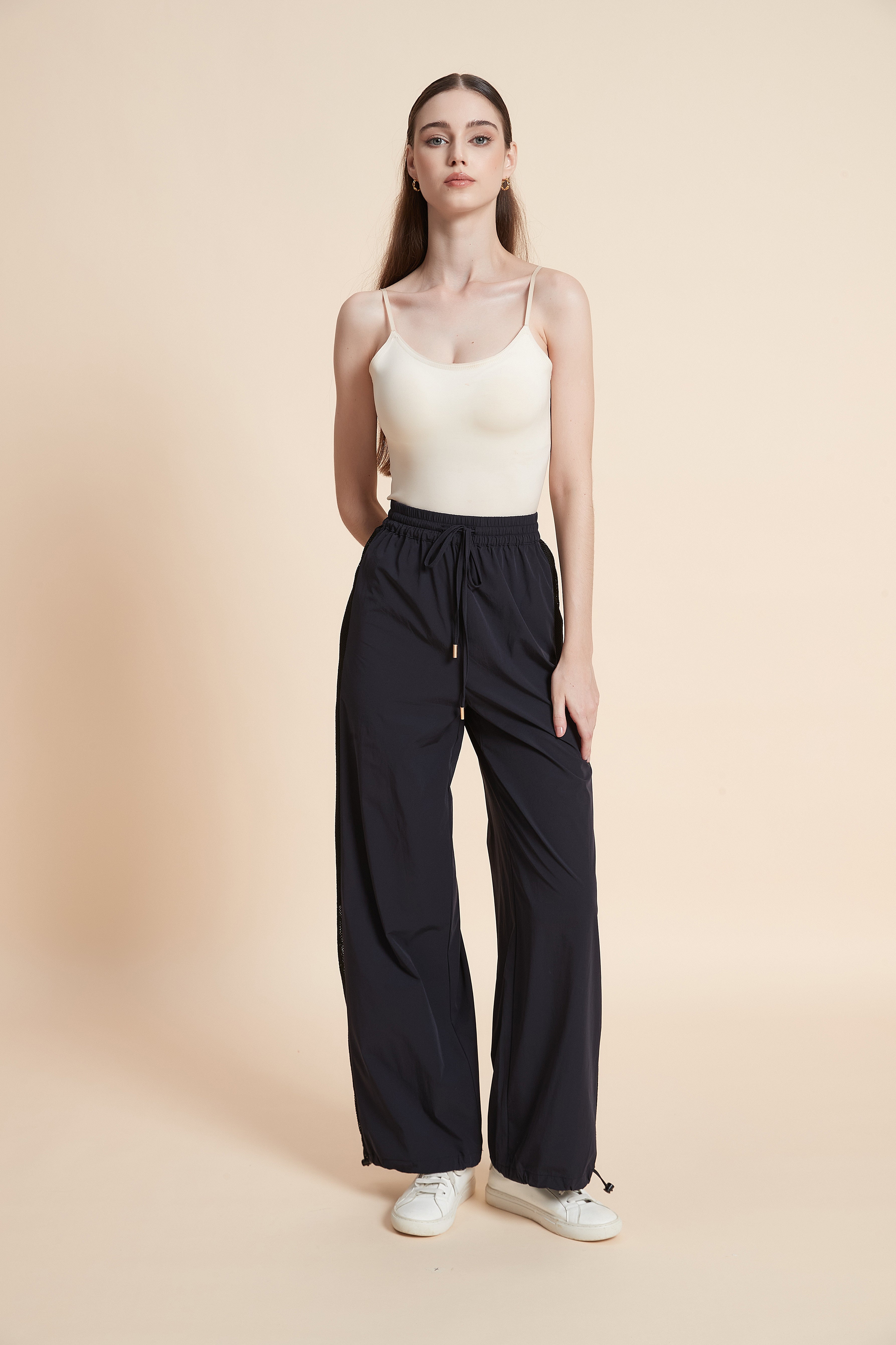 Relaxed fit drawstring sweatpants