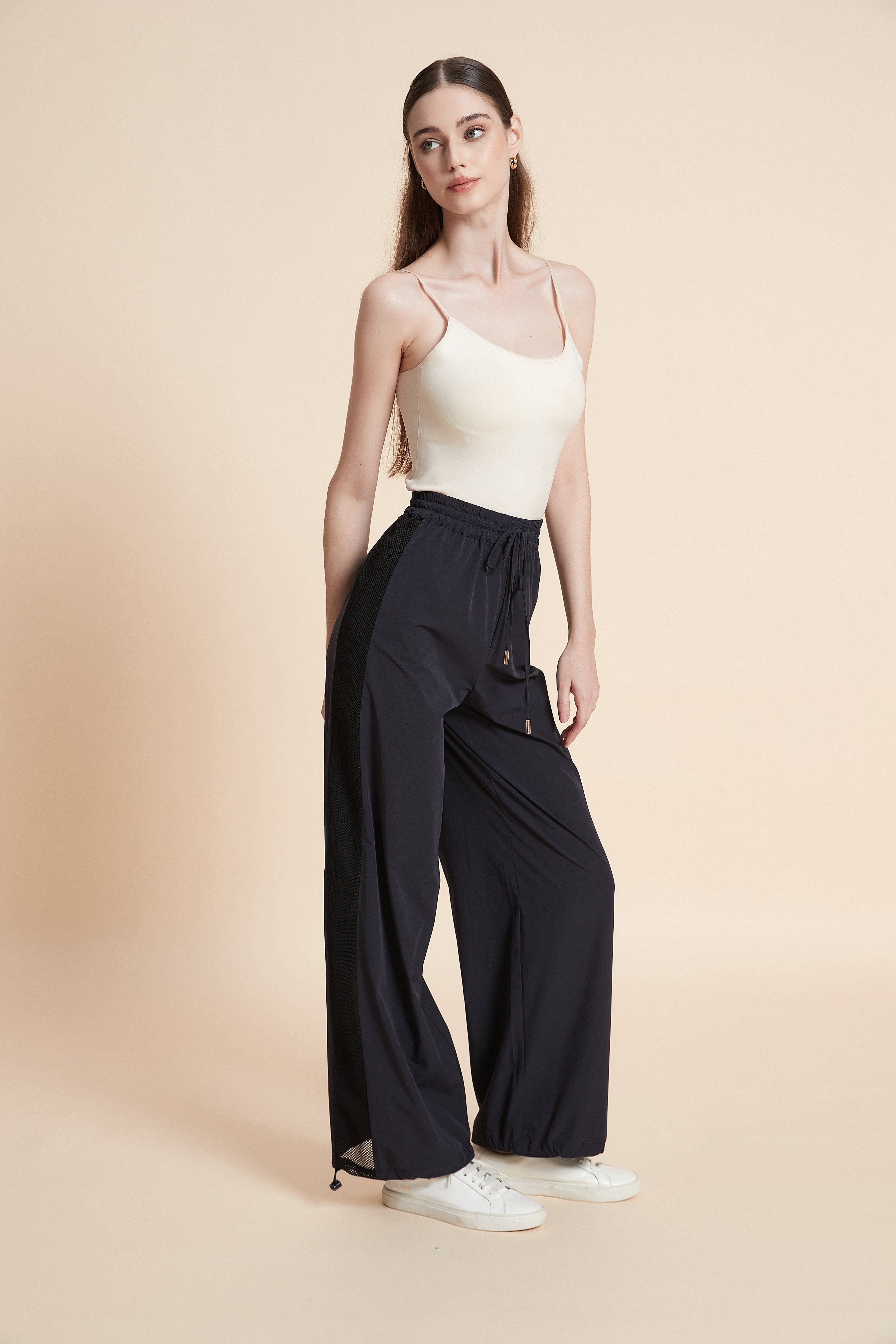 Relaxed fit drawstring sweatpants