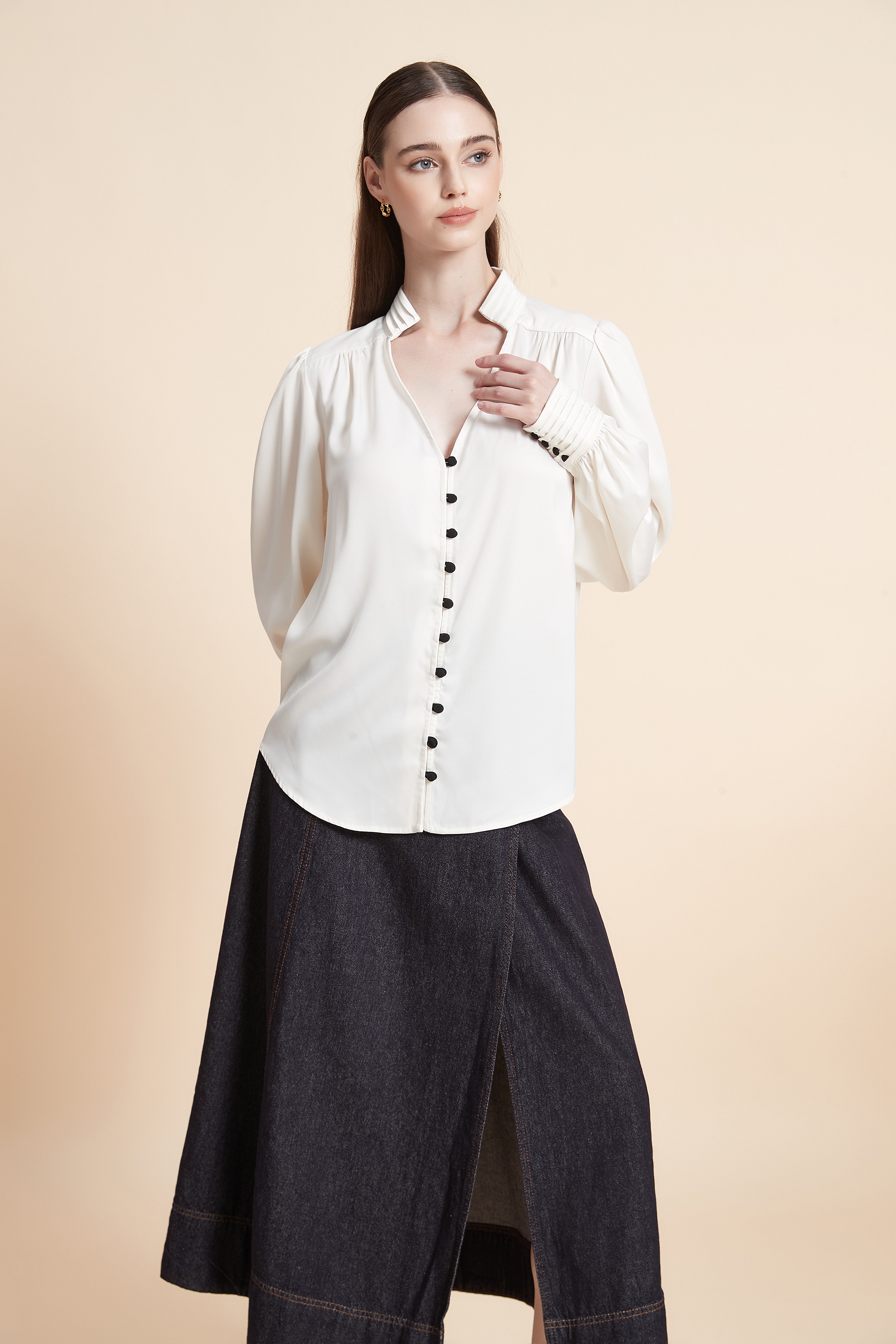 Long sleeve button-front blouse
