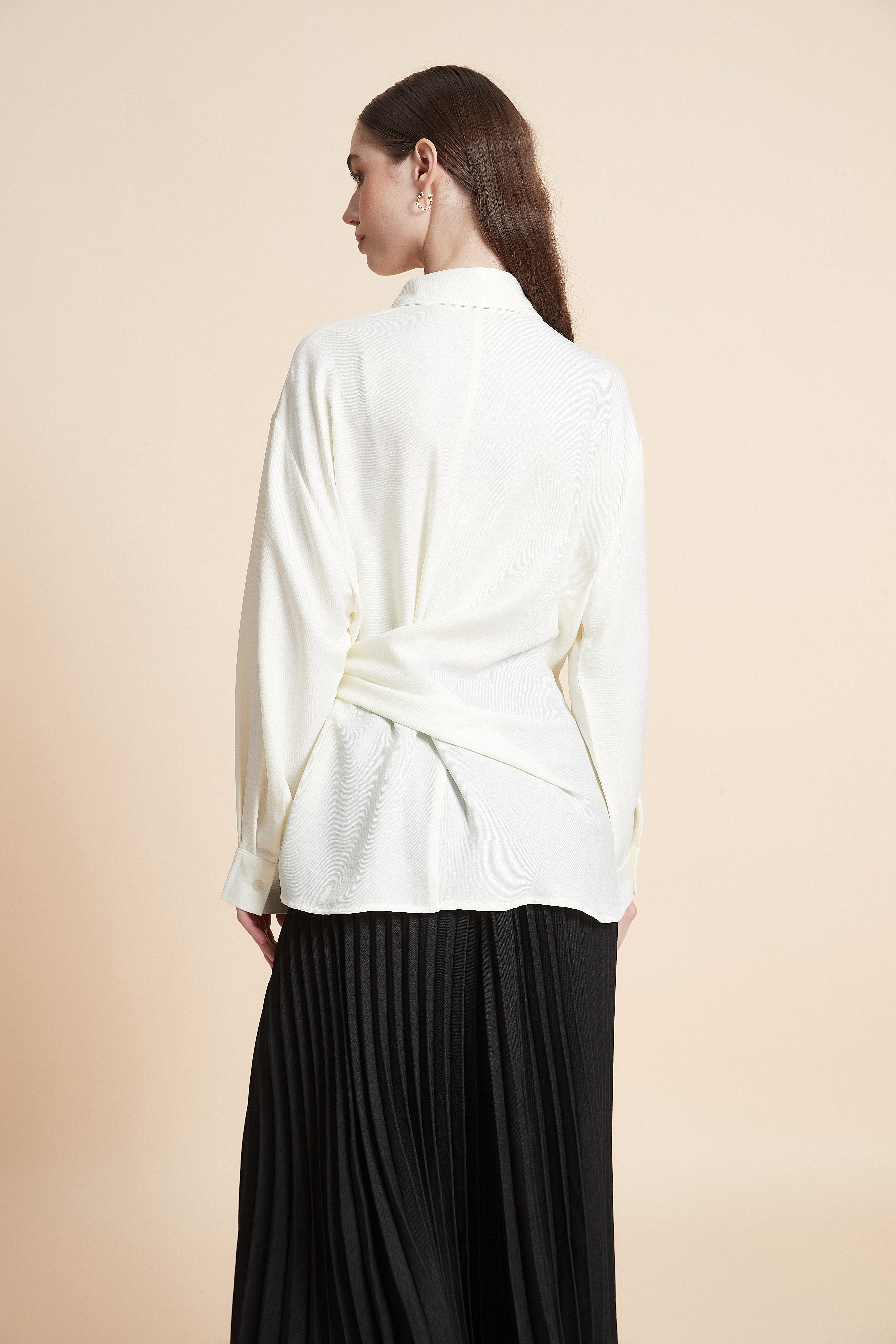 Button-up shirt with wrap waist