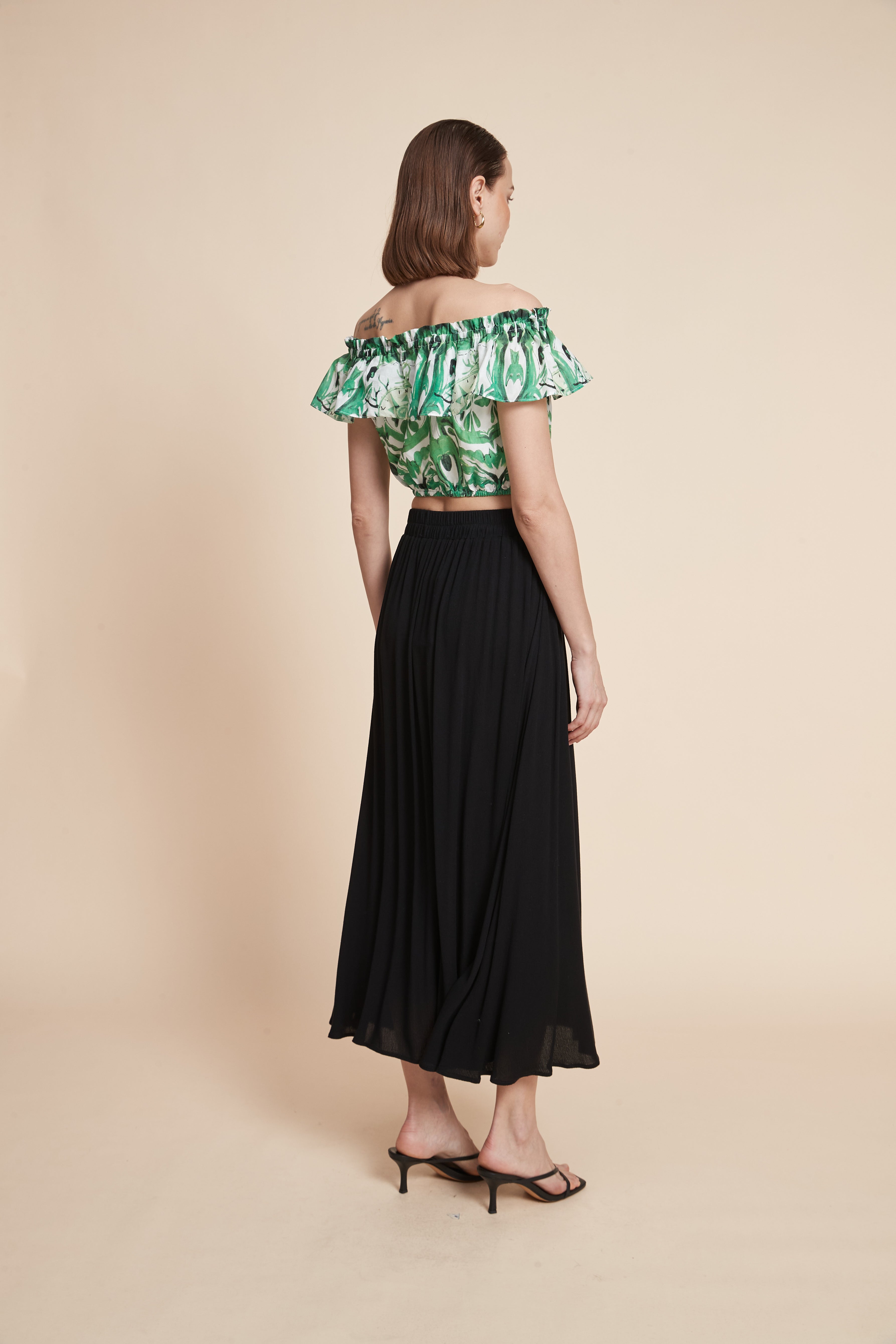 Off-Shoulder Floral Crop Top