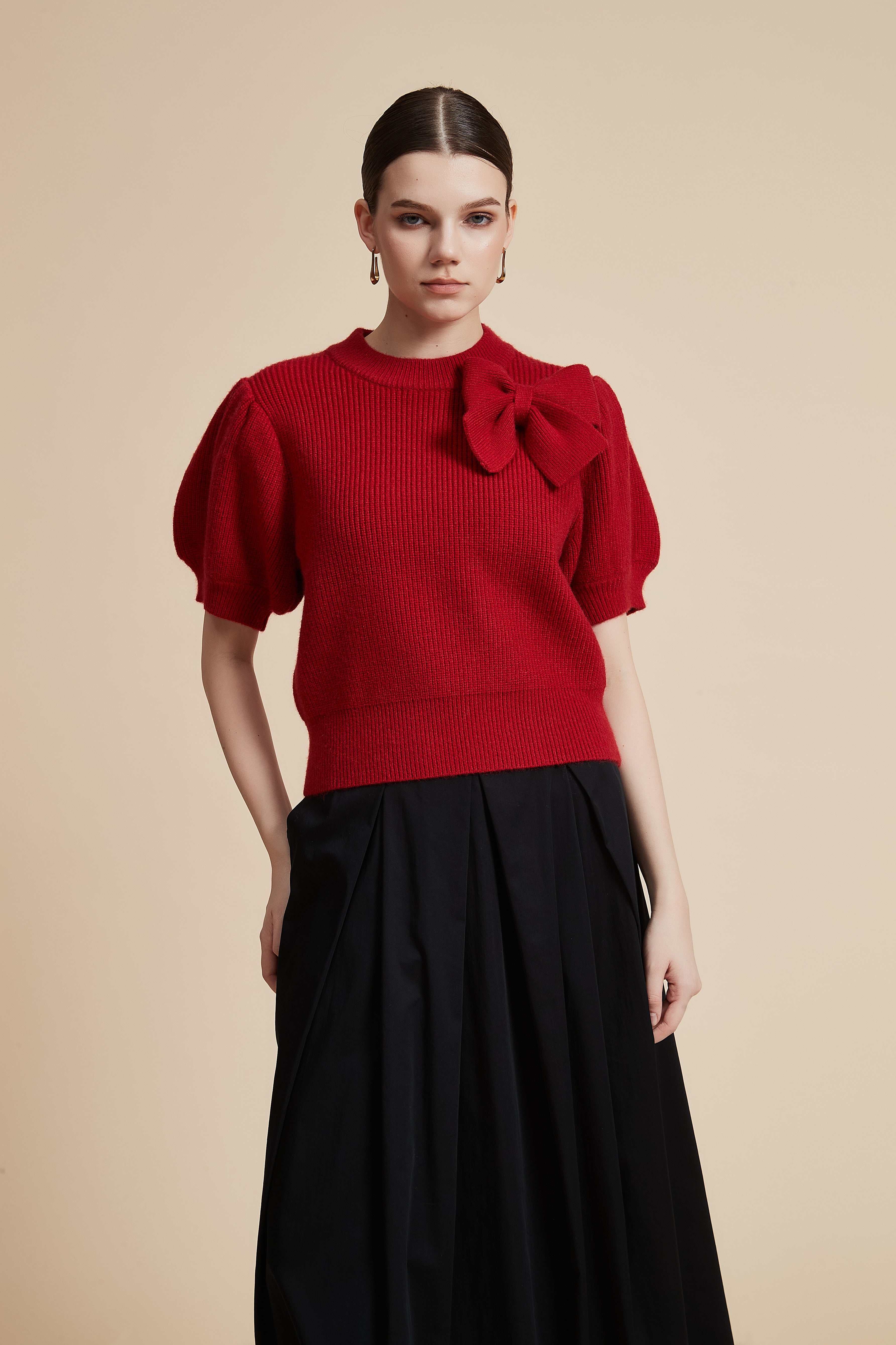 Short Sleeve Waist-Length Sweater with Shoulder Bow