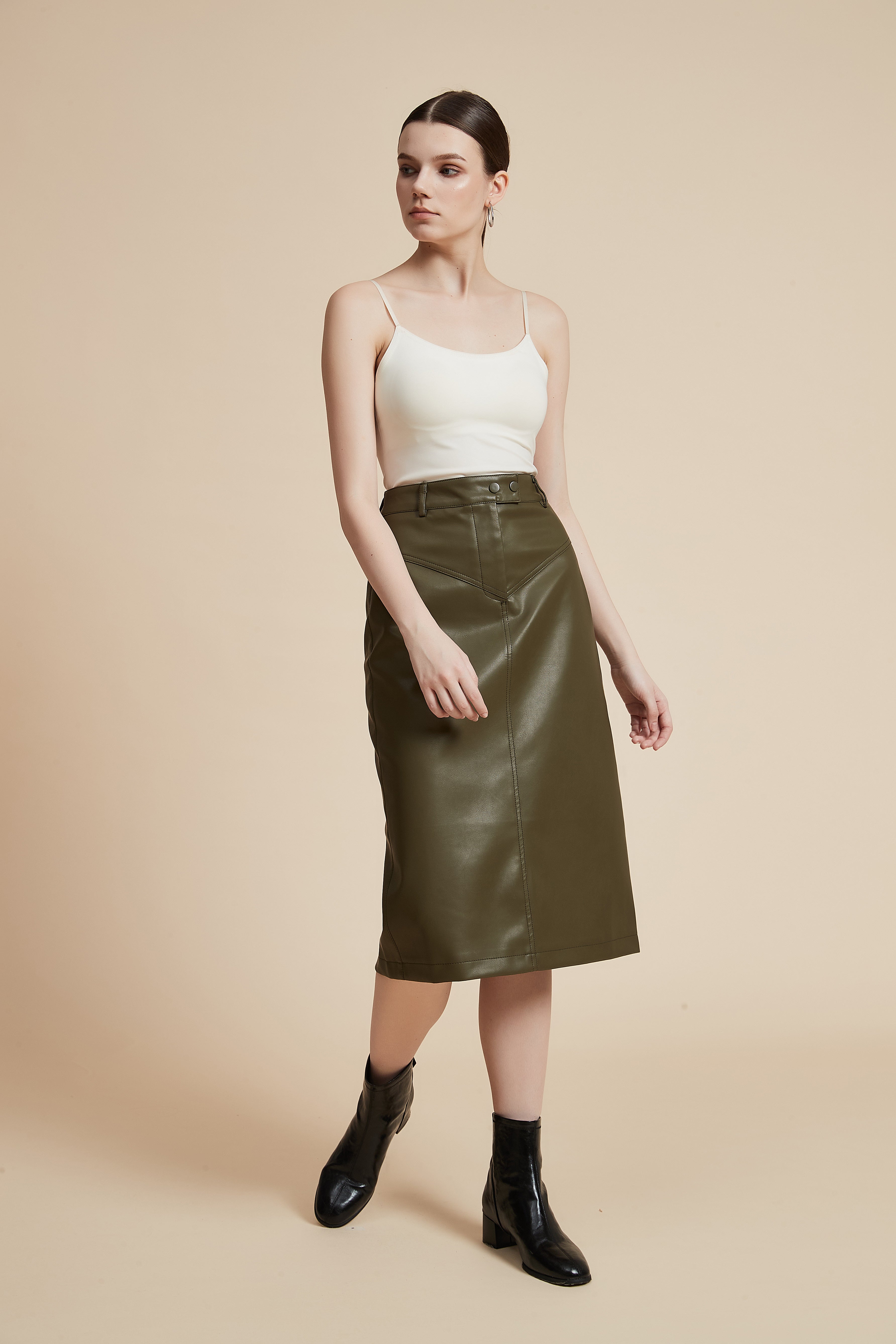 Knee-Length Solid Leather Skirt
