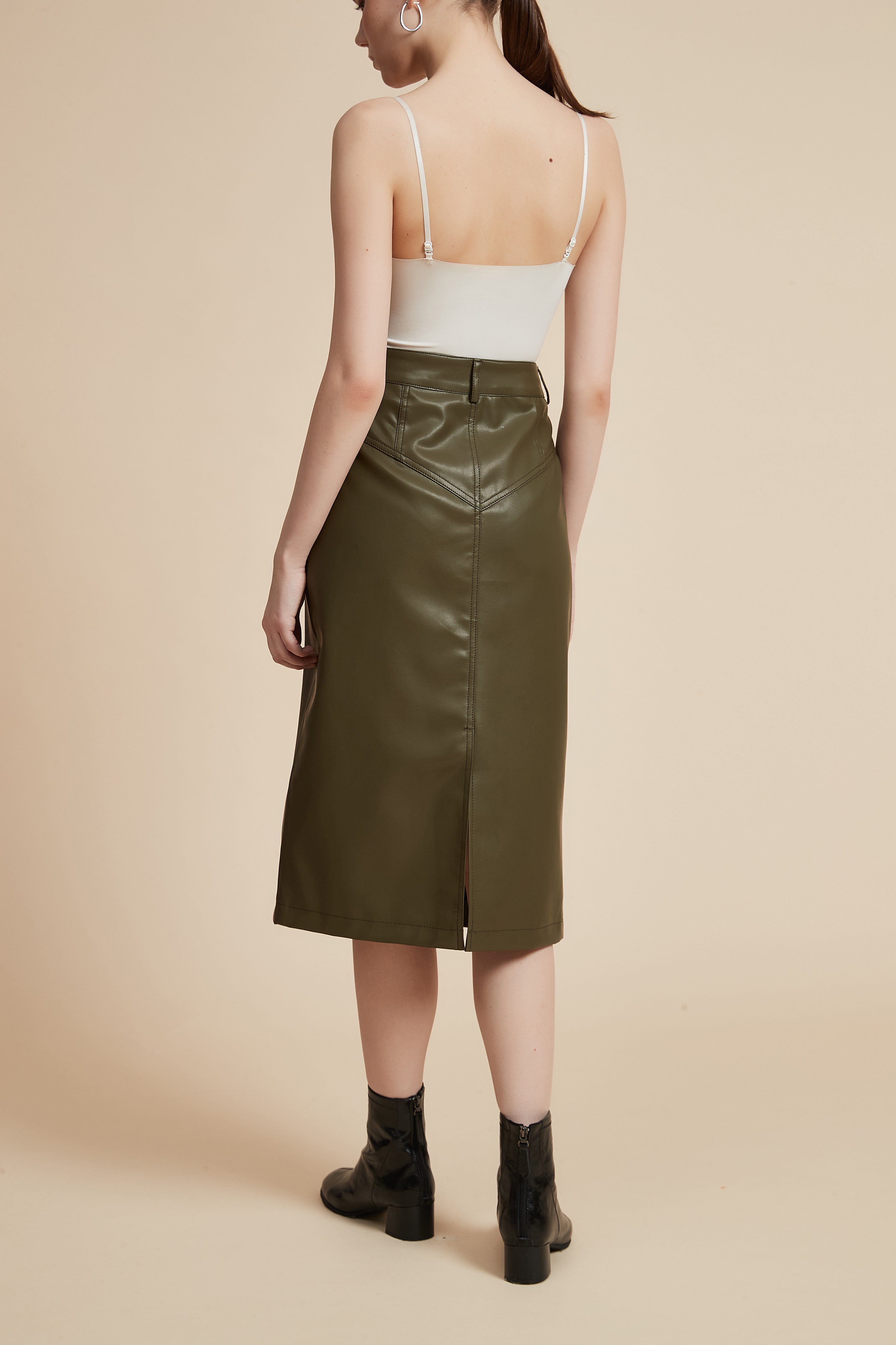 Knee-Length Solid Leather Skirt