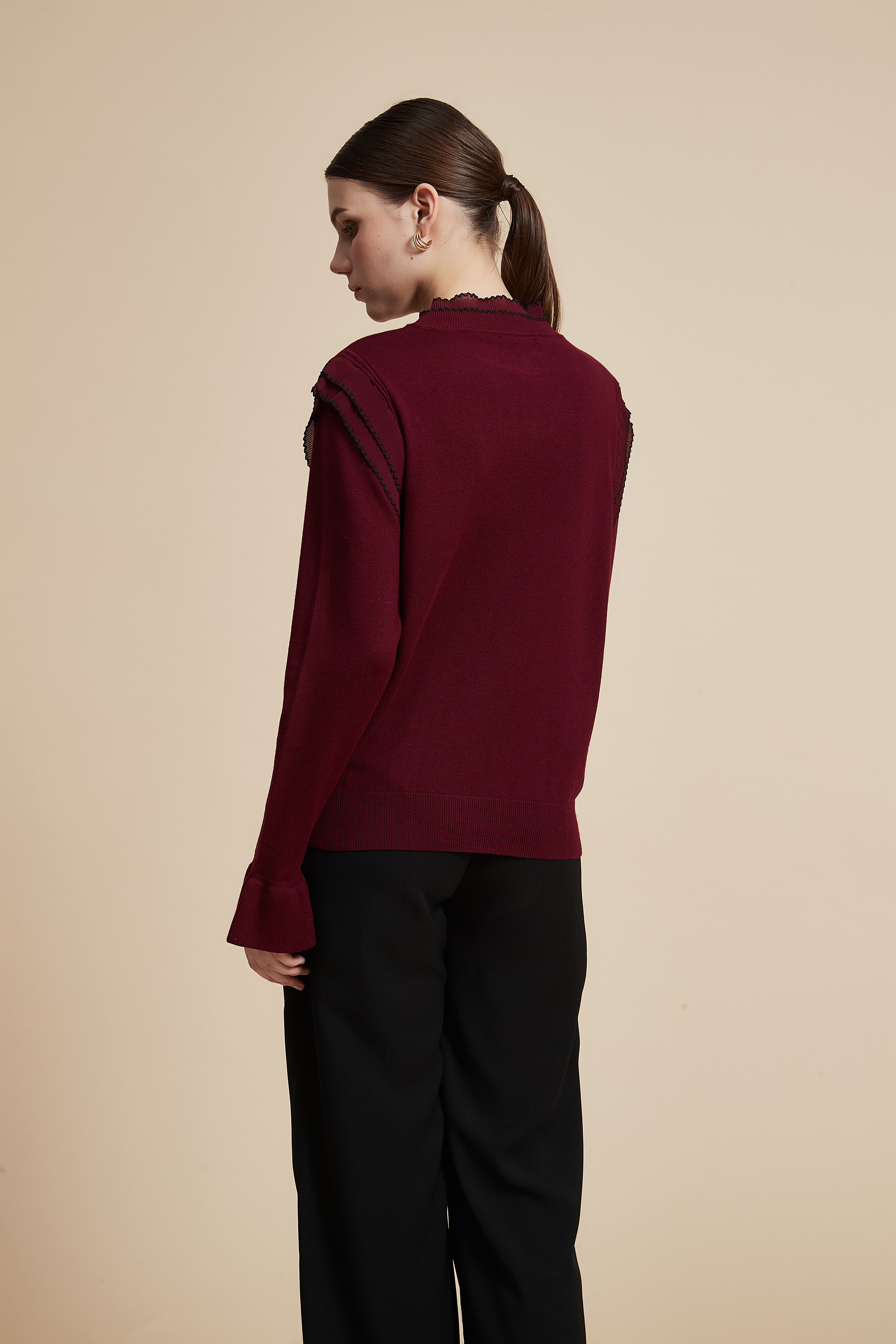 Solid Long Sleeve Cropped Sweater