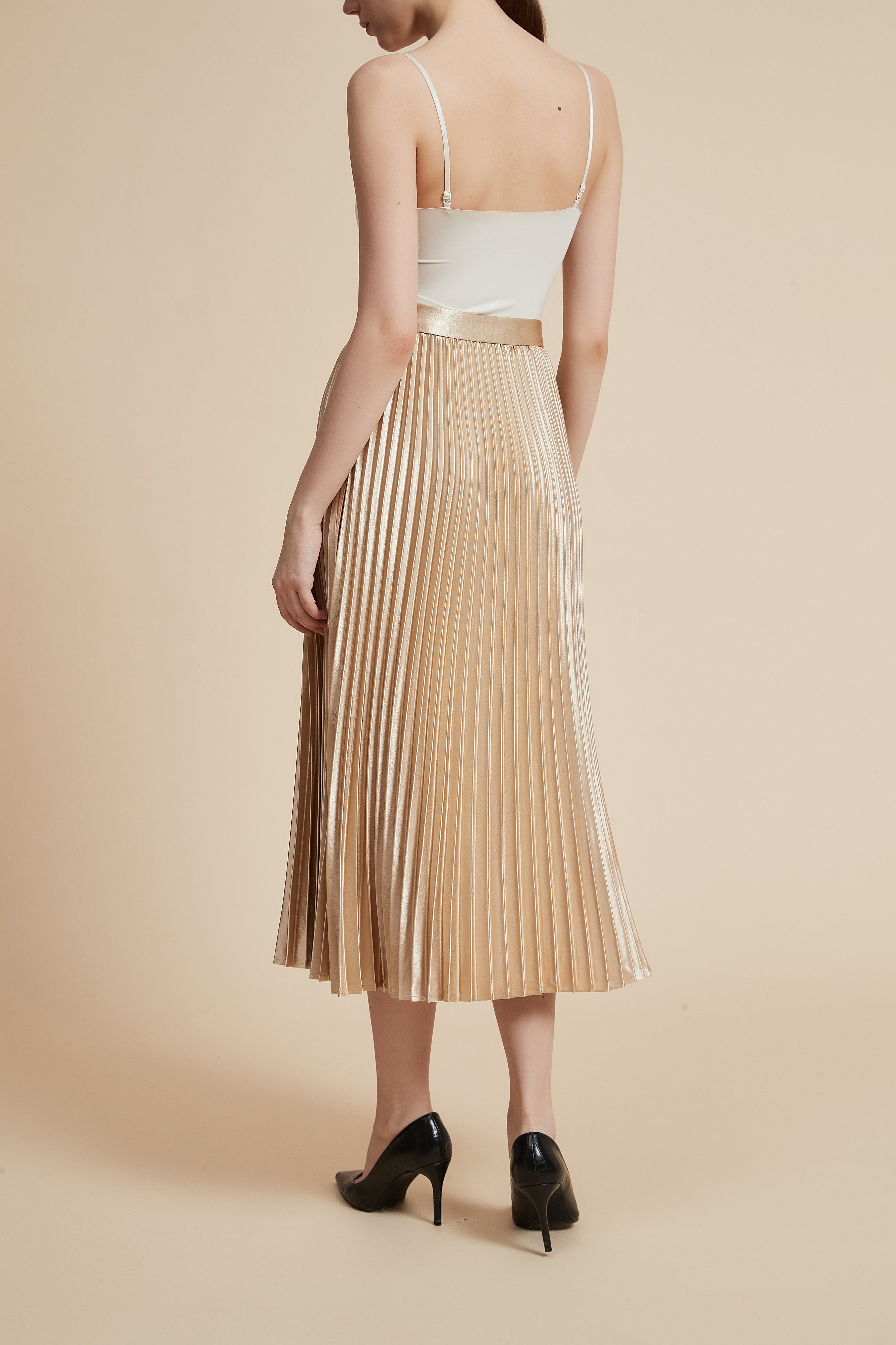 Solid Pleated Midi Skirt