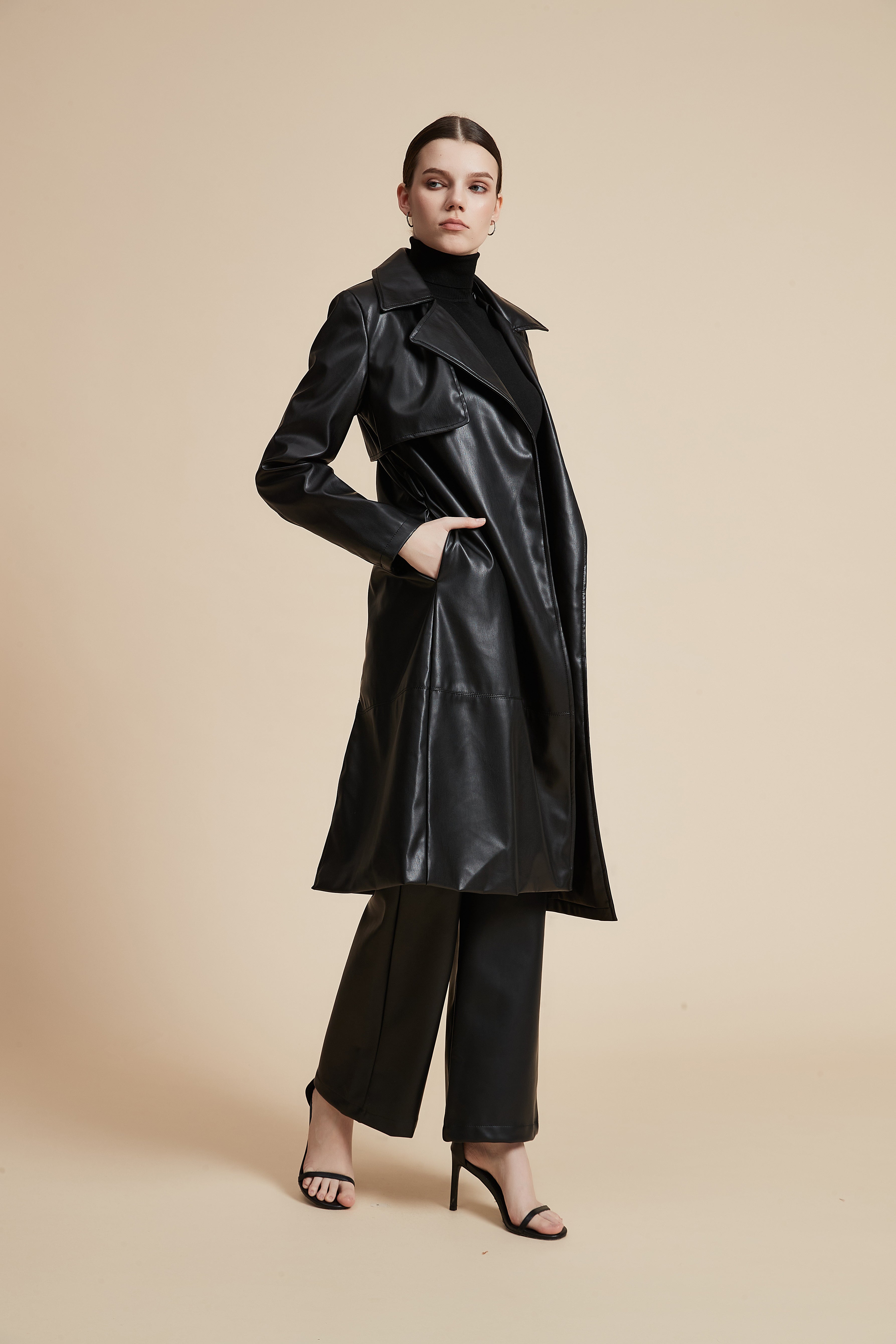 Knee-Length Solid Leather Jacket with Long Sleeves