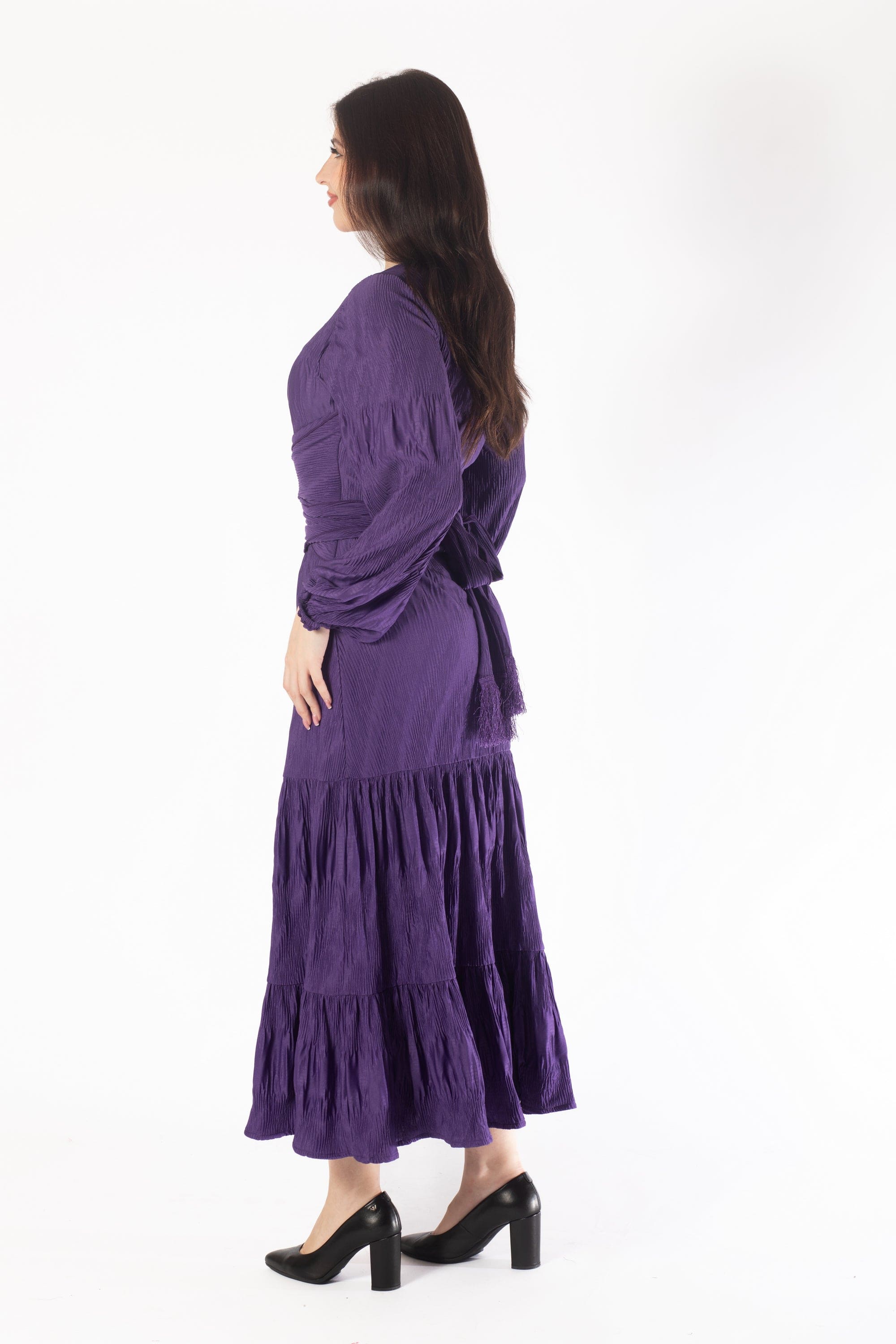 Yola Midi Dress with Long Sleeves and Fitted Waist