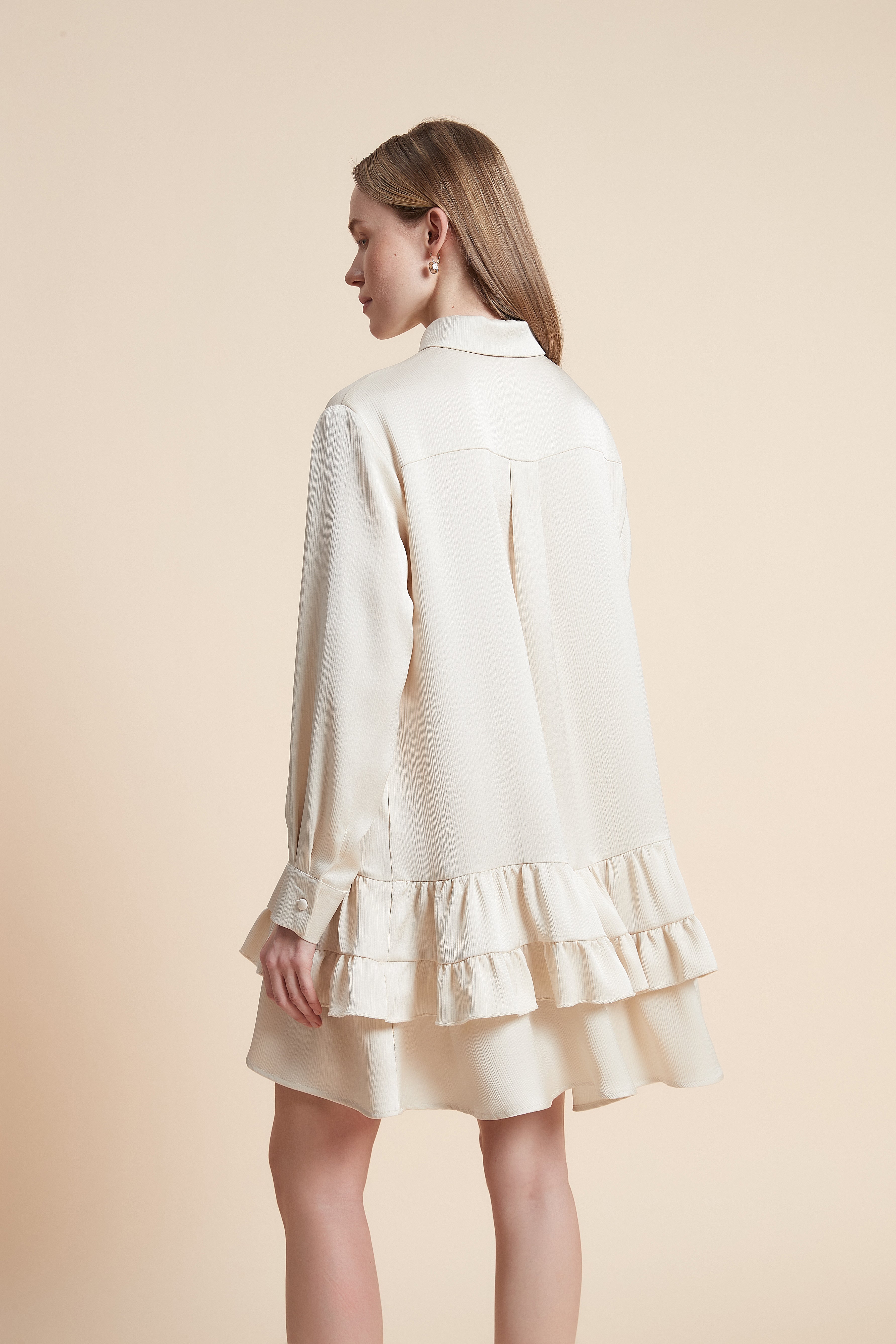 فستان قصير كم طويل مكشكش