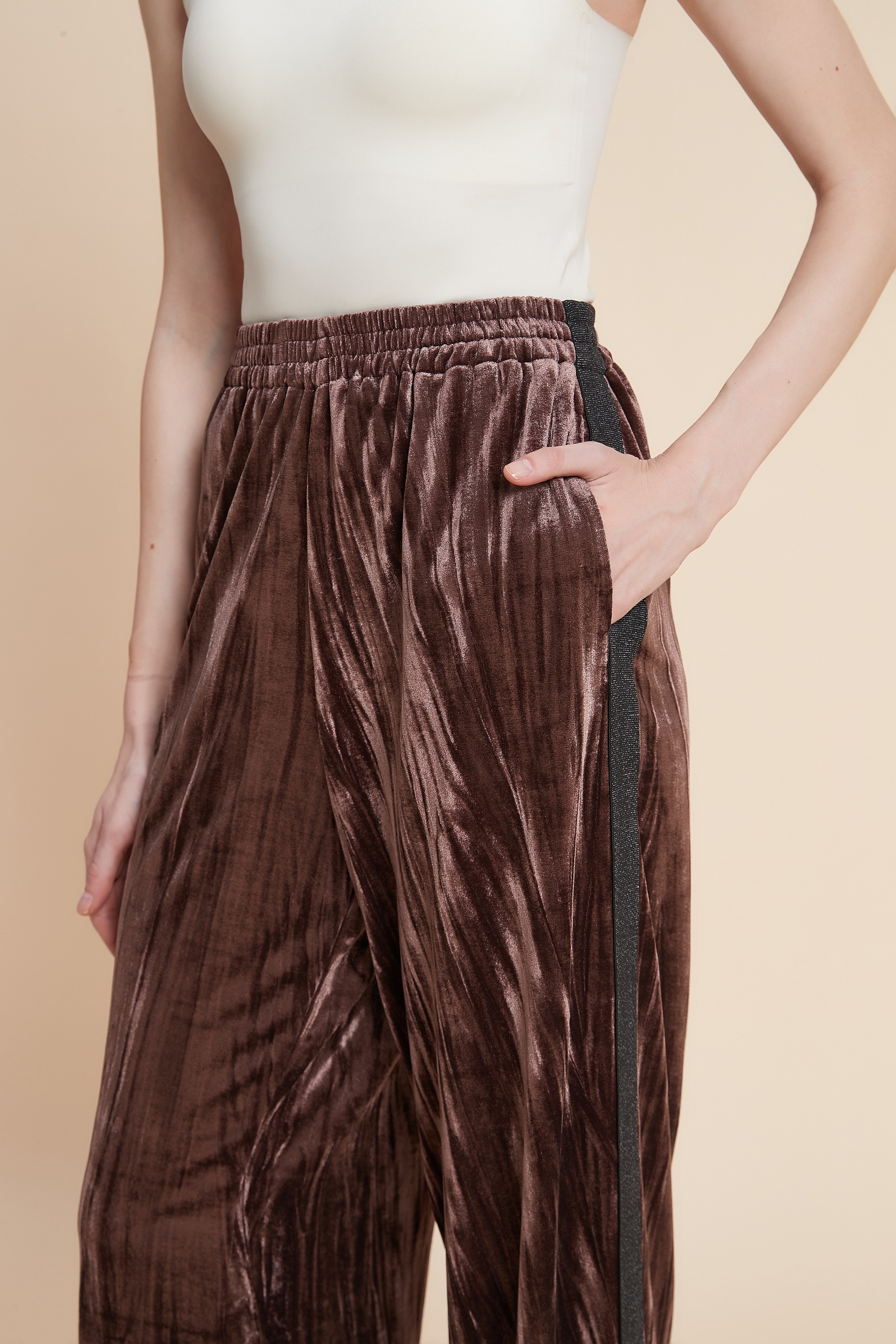 Wide-Leg Trousers