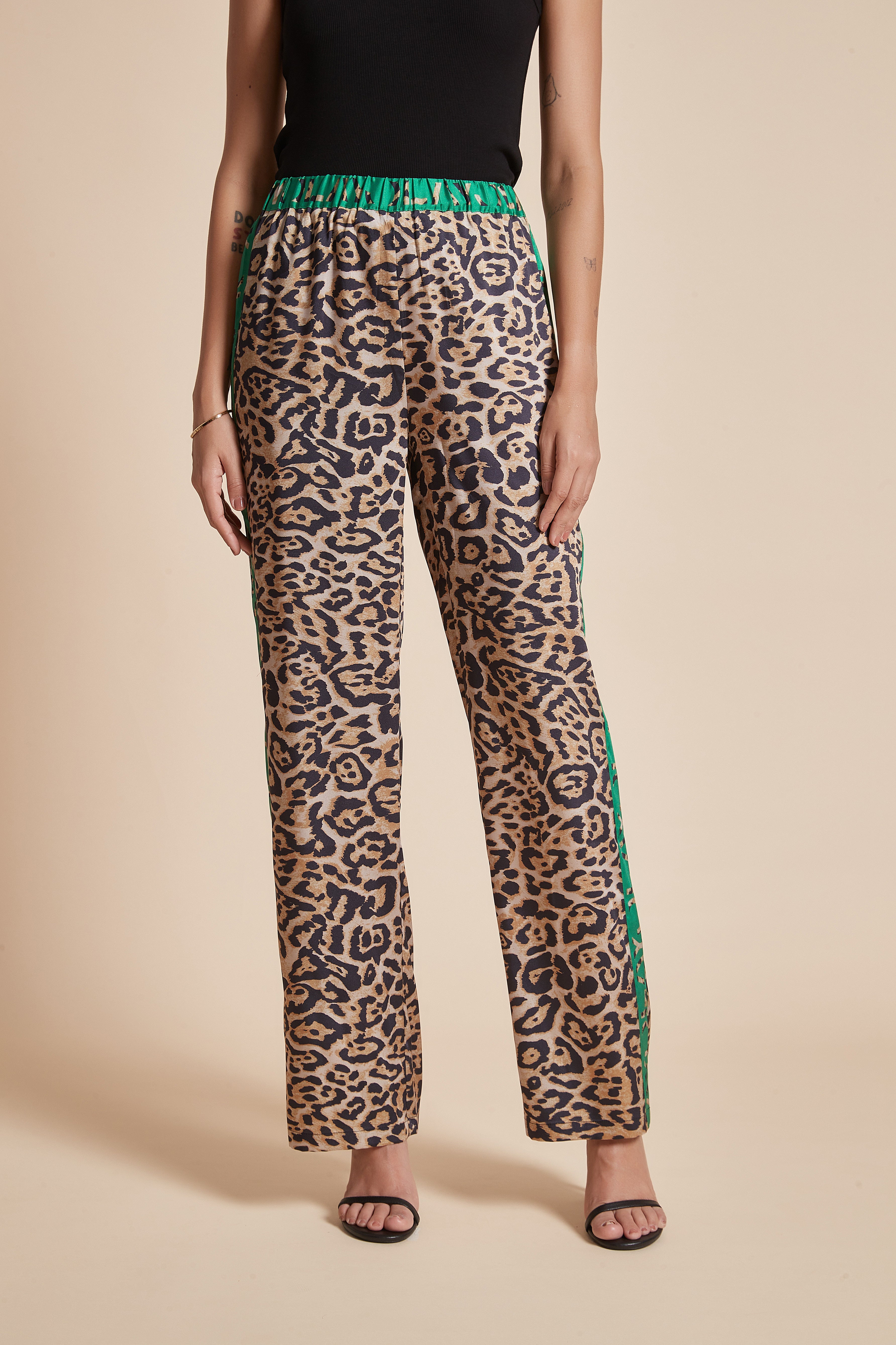 Yola Wide Long Pants with Leopard Print