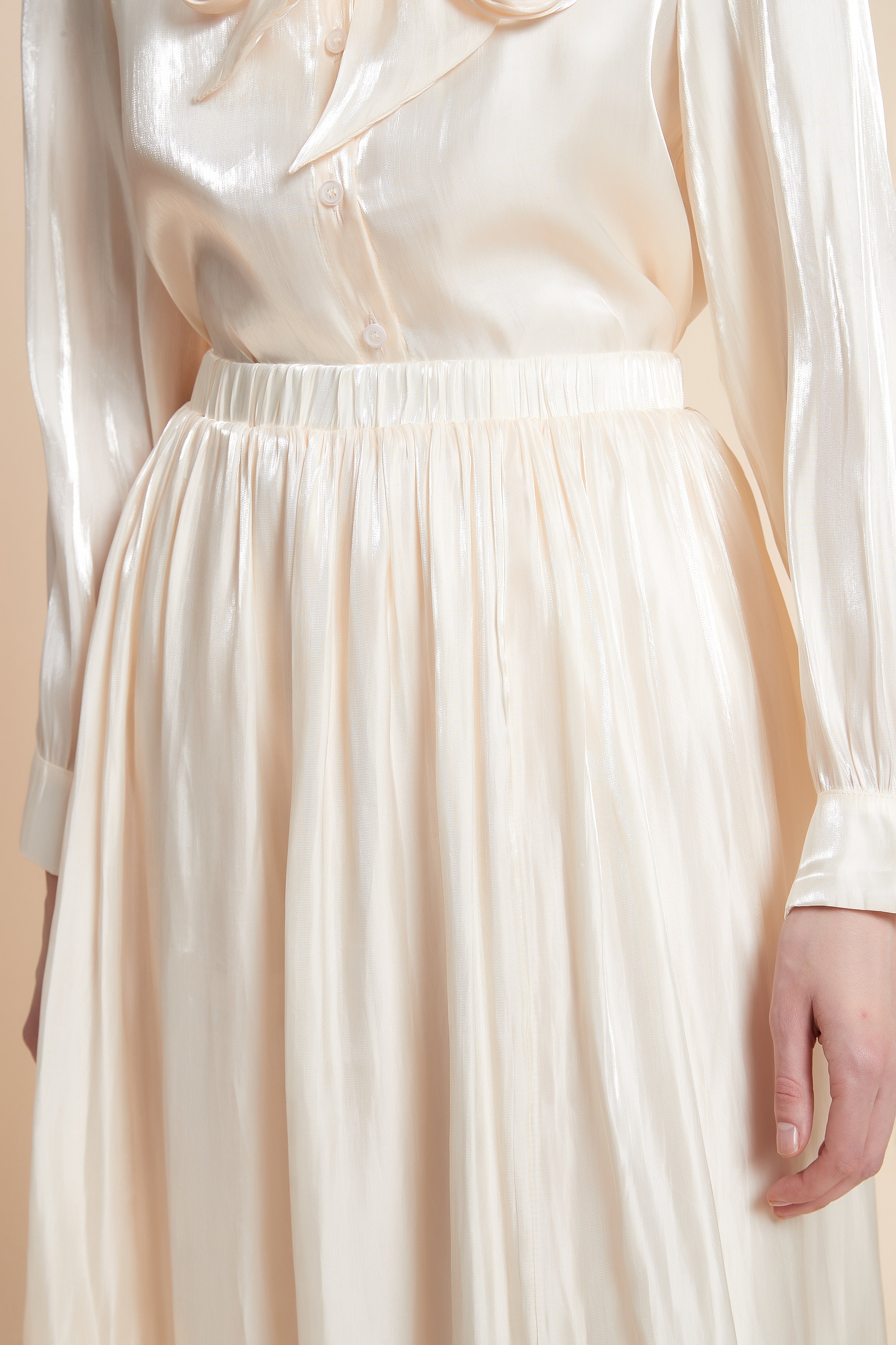 Pleated Solid Midi Skirt