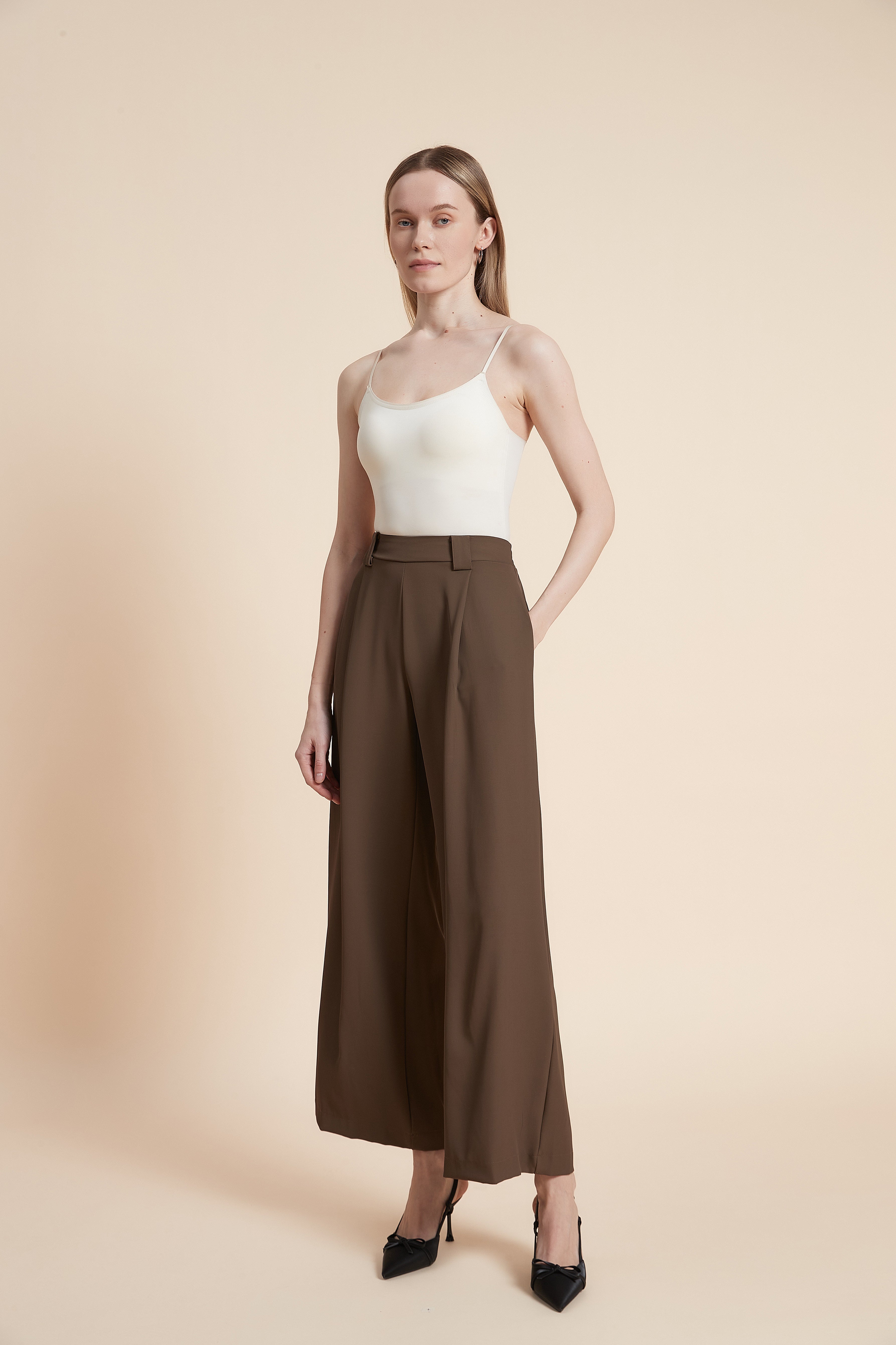 Plain Wide-leg Trousers