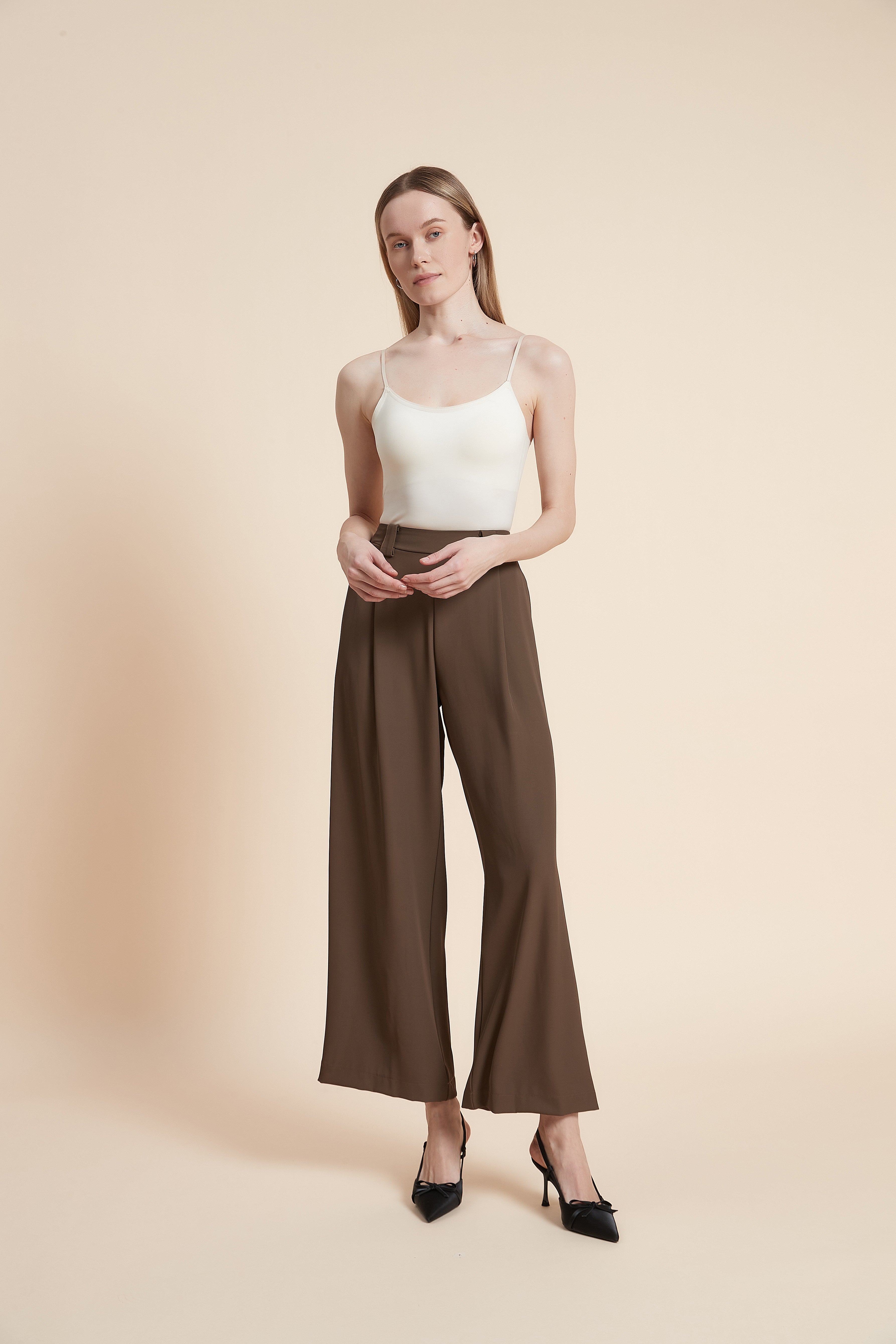 Plain Wide-leg Trousers