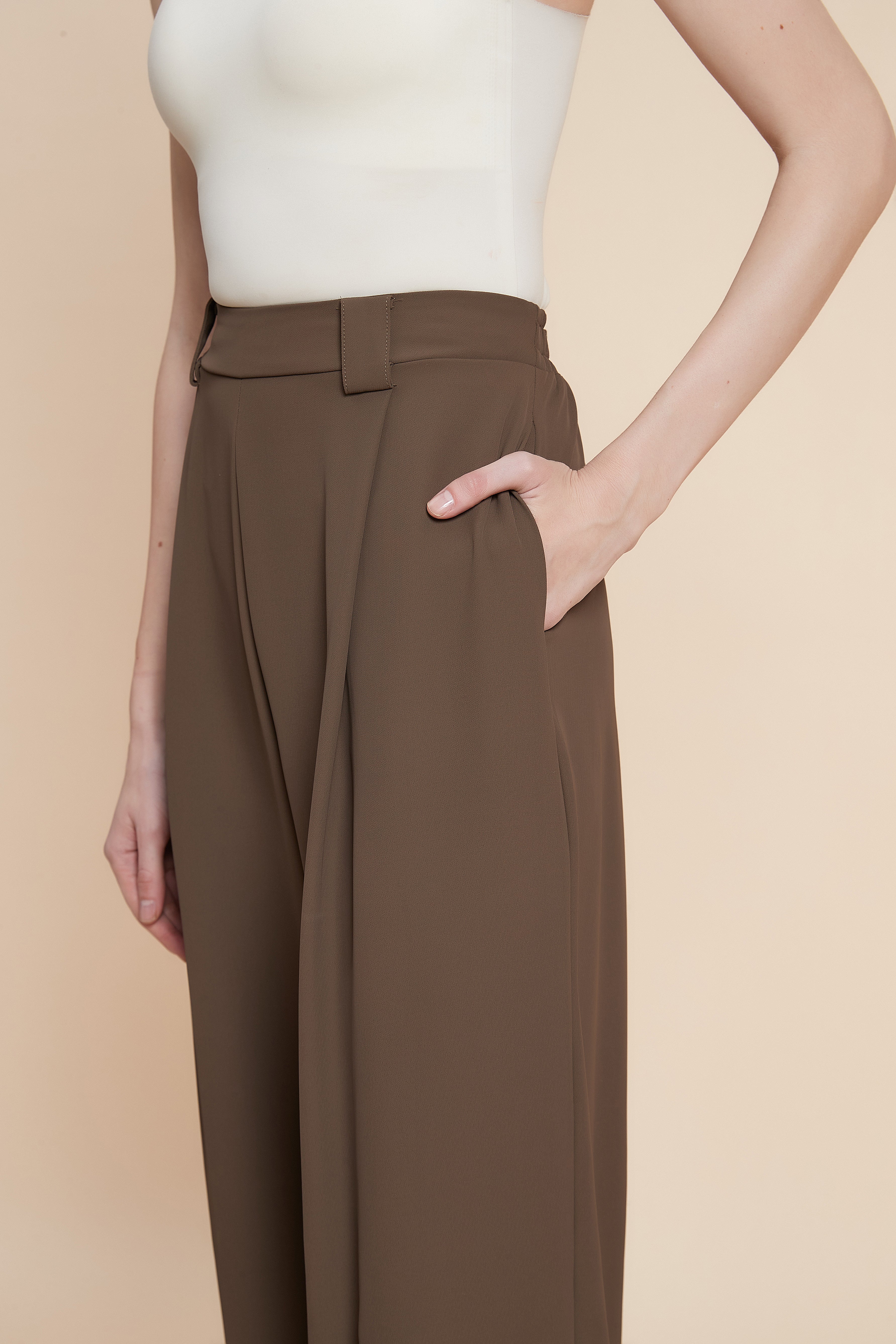 Plain Wide-leg Trousers